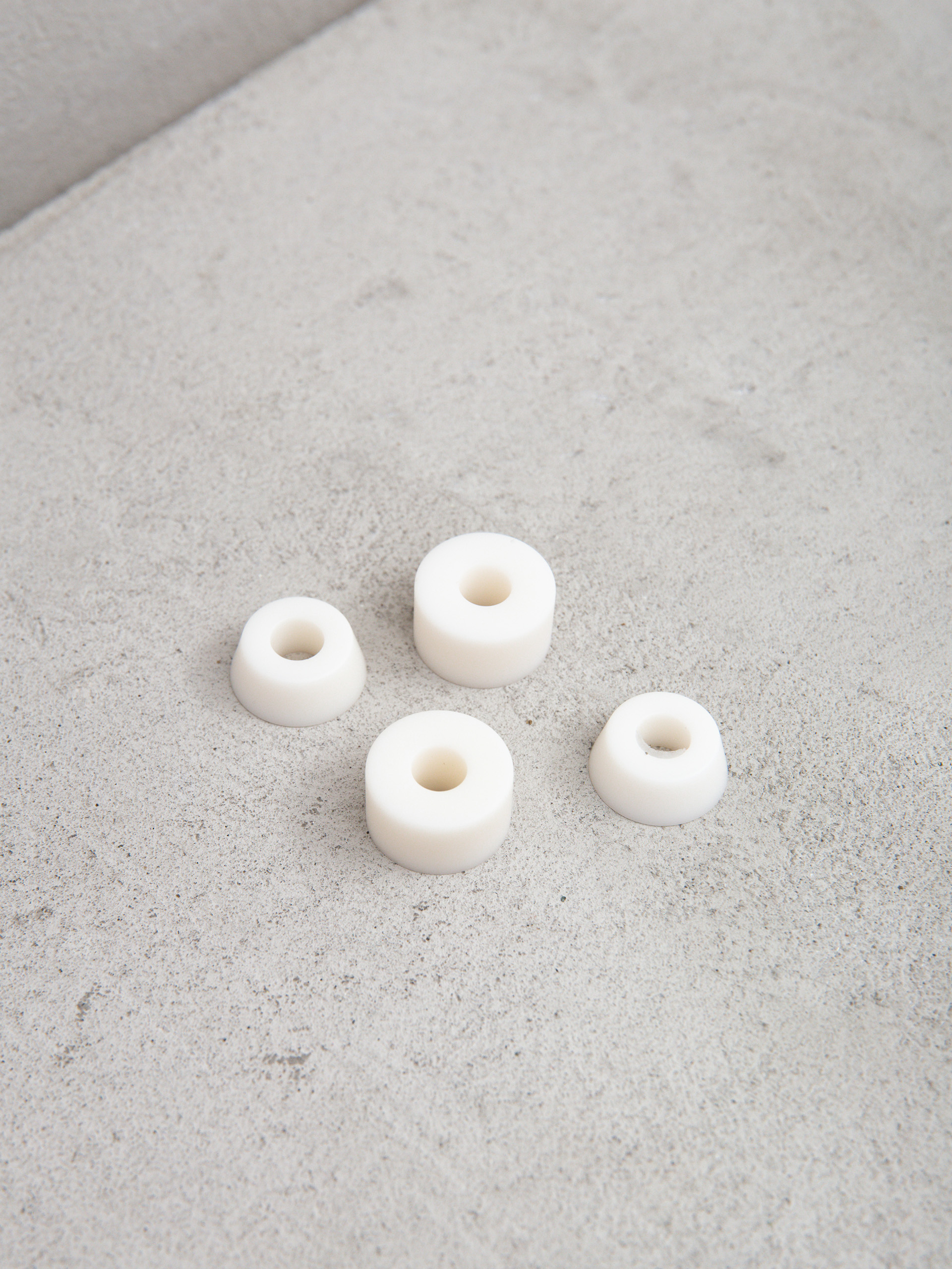 Gumki Pig Medium Bushings 91A (white)