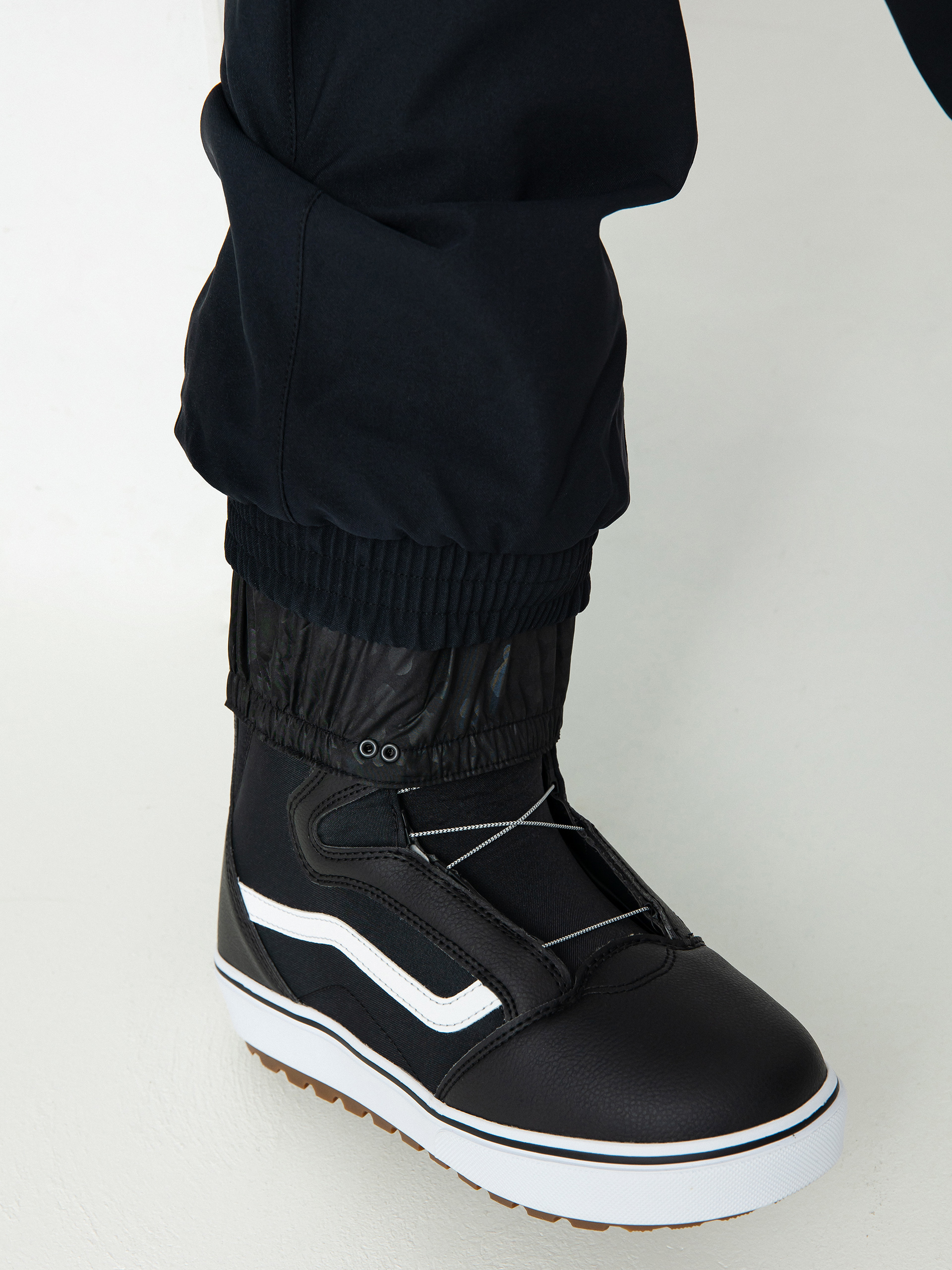 Damskie Spodnie snowboardowe Volcom Wildling (black)