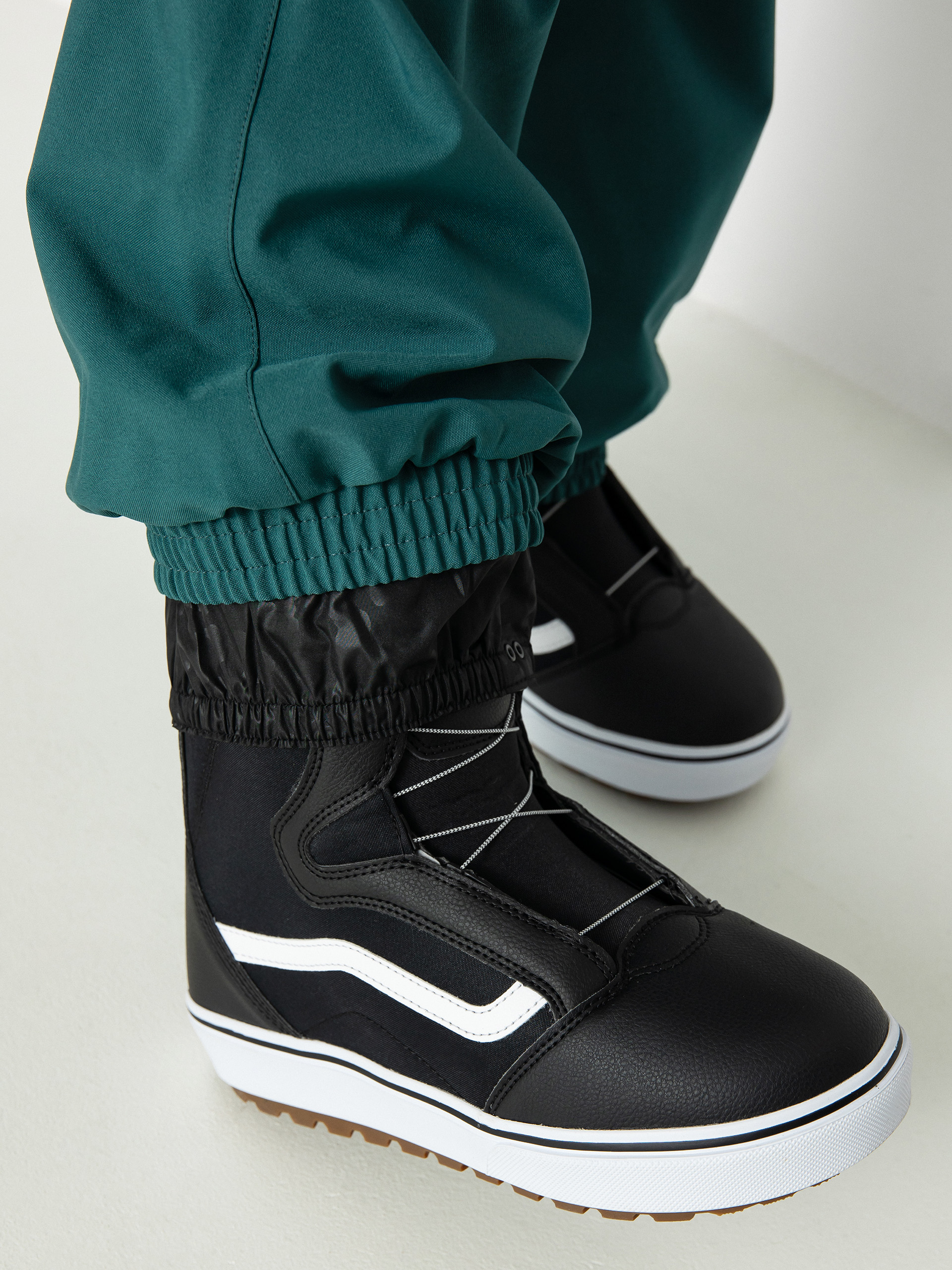 Damskie Spodnie snowboardowe Volcom Creston 3Dstretch Bib Overall (balsam)