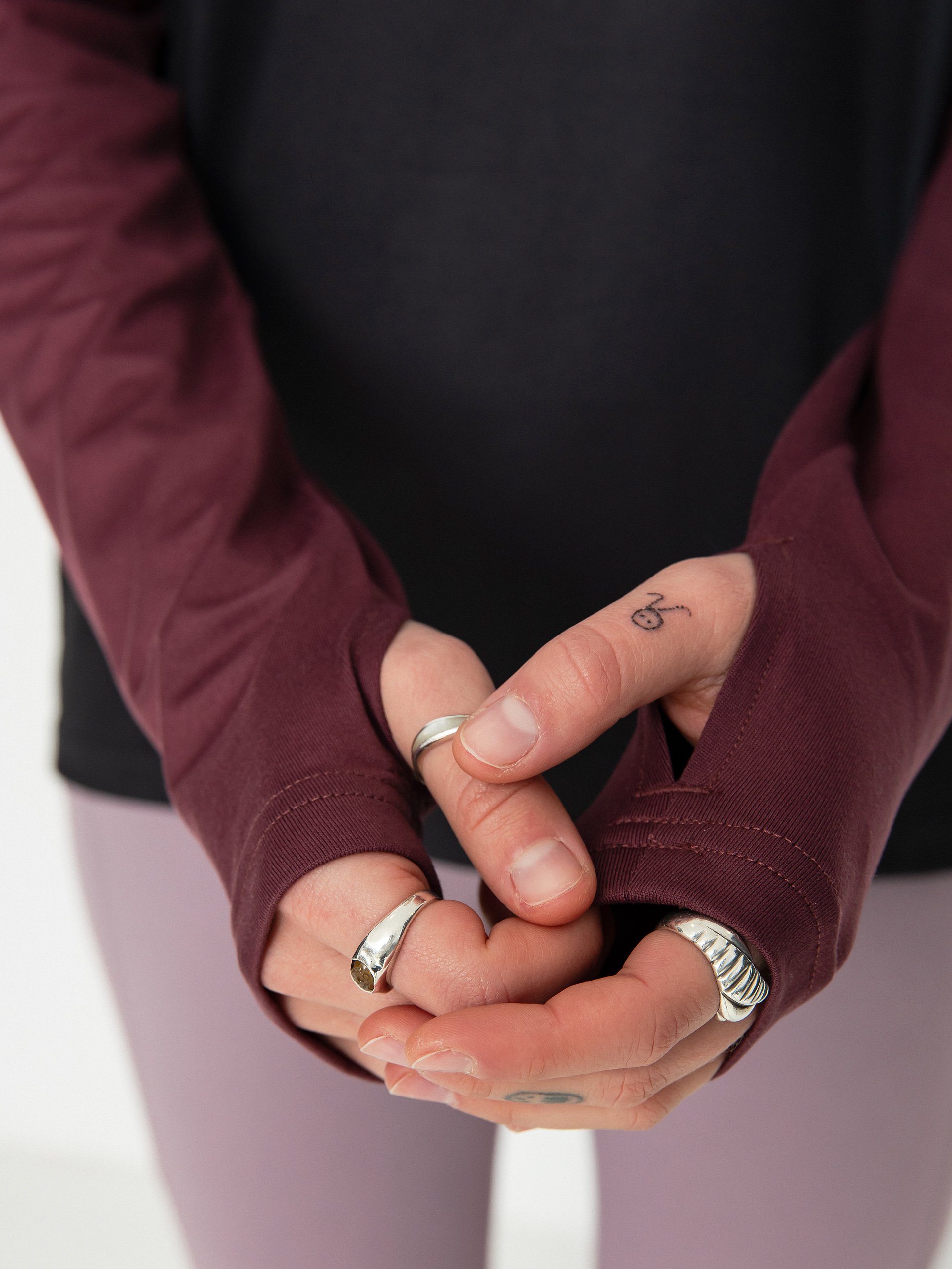 Damski Longsleeve Burton Burton Roadie Base Layer Tech (true black/almandine)