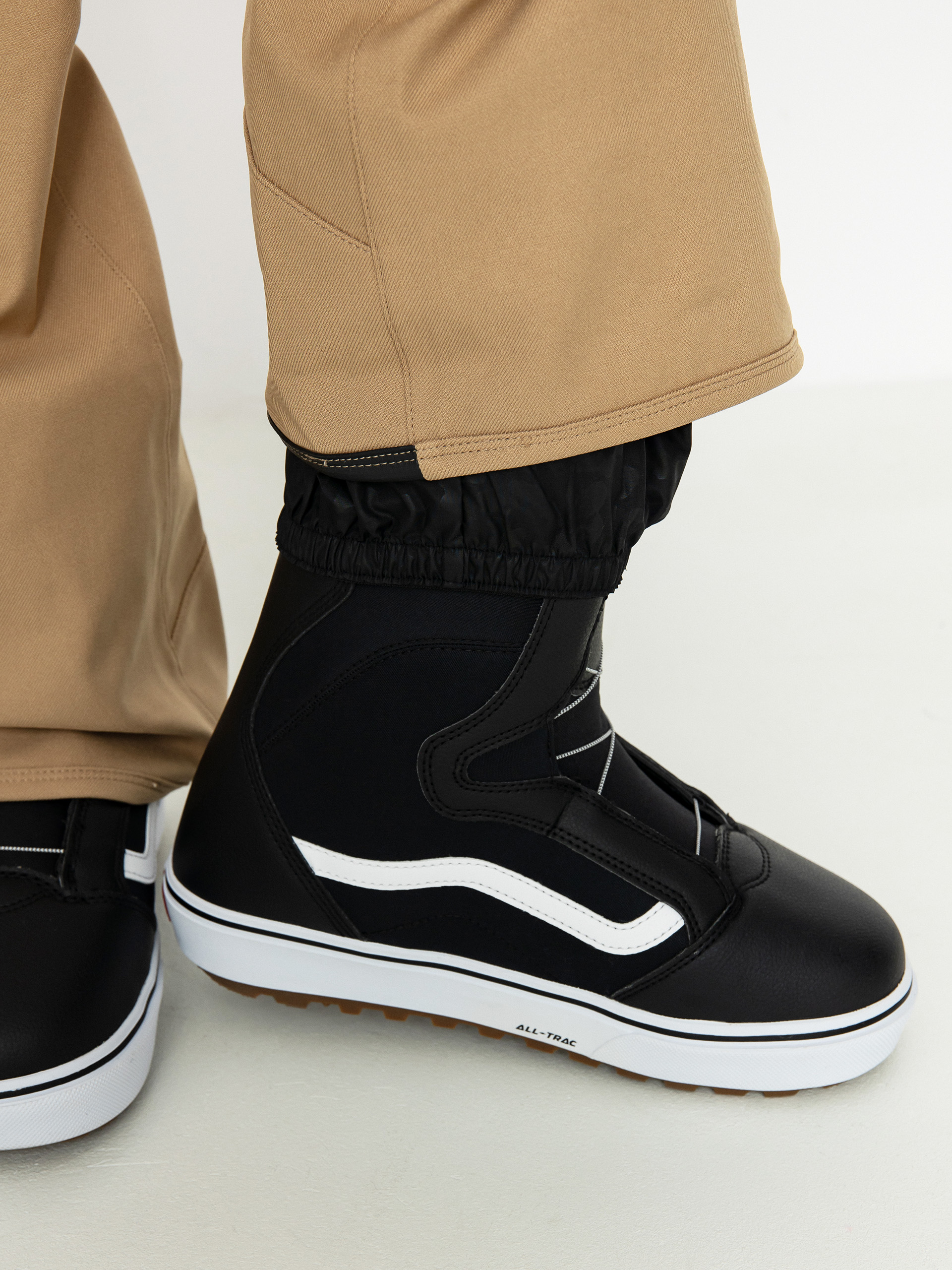 Damskie Spodnie snowboardowe Volcom Species Stretch (dark khaki)