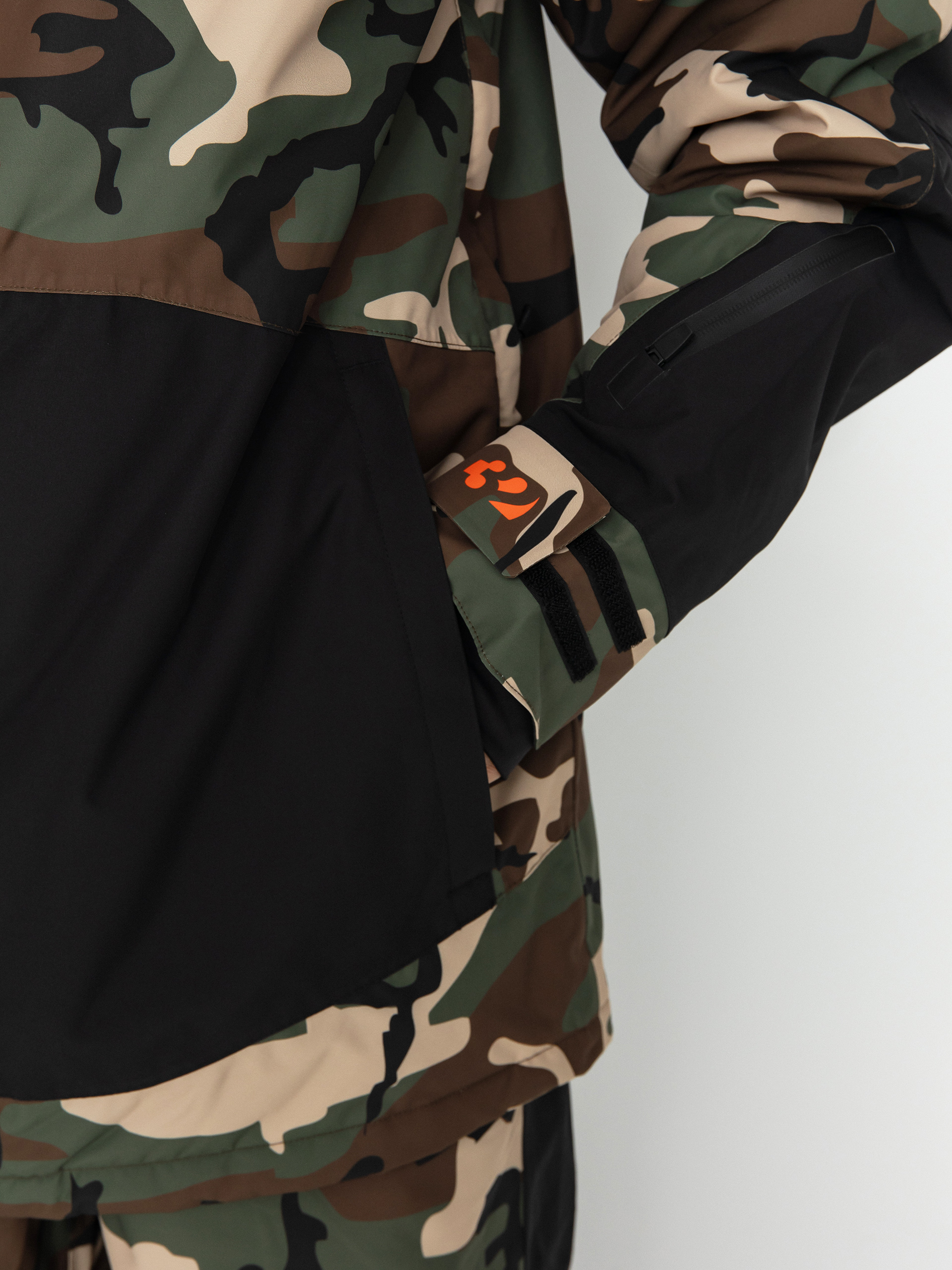 Męska Kurtka snowboardowa ThirtyTwo Lashed Insulated (black/camo)