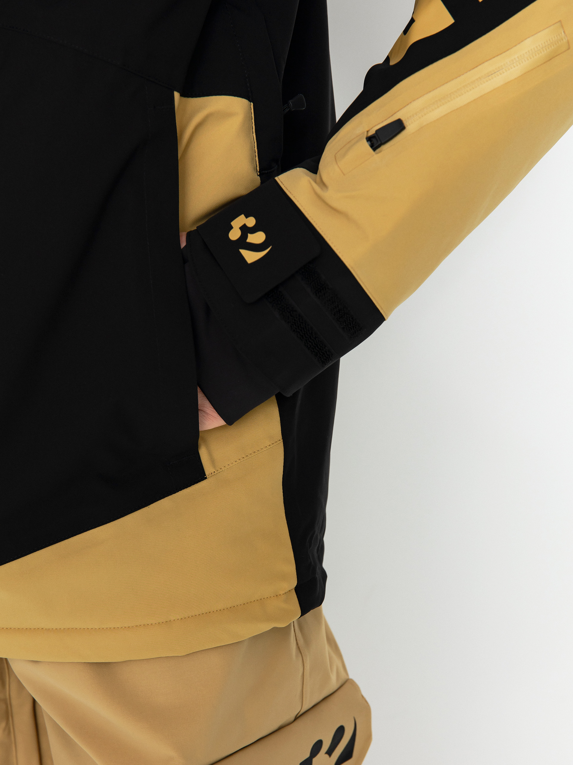 Męska Kurtka snowboardowa ThirtyTwo Lashed Insulated (black/tan)