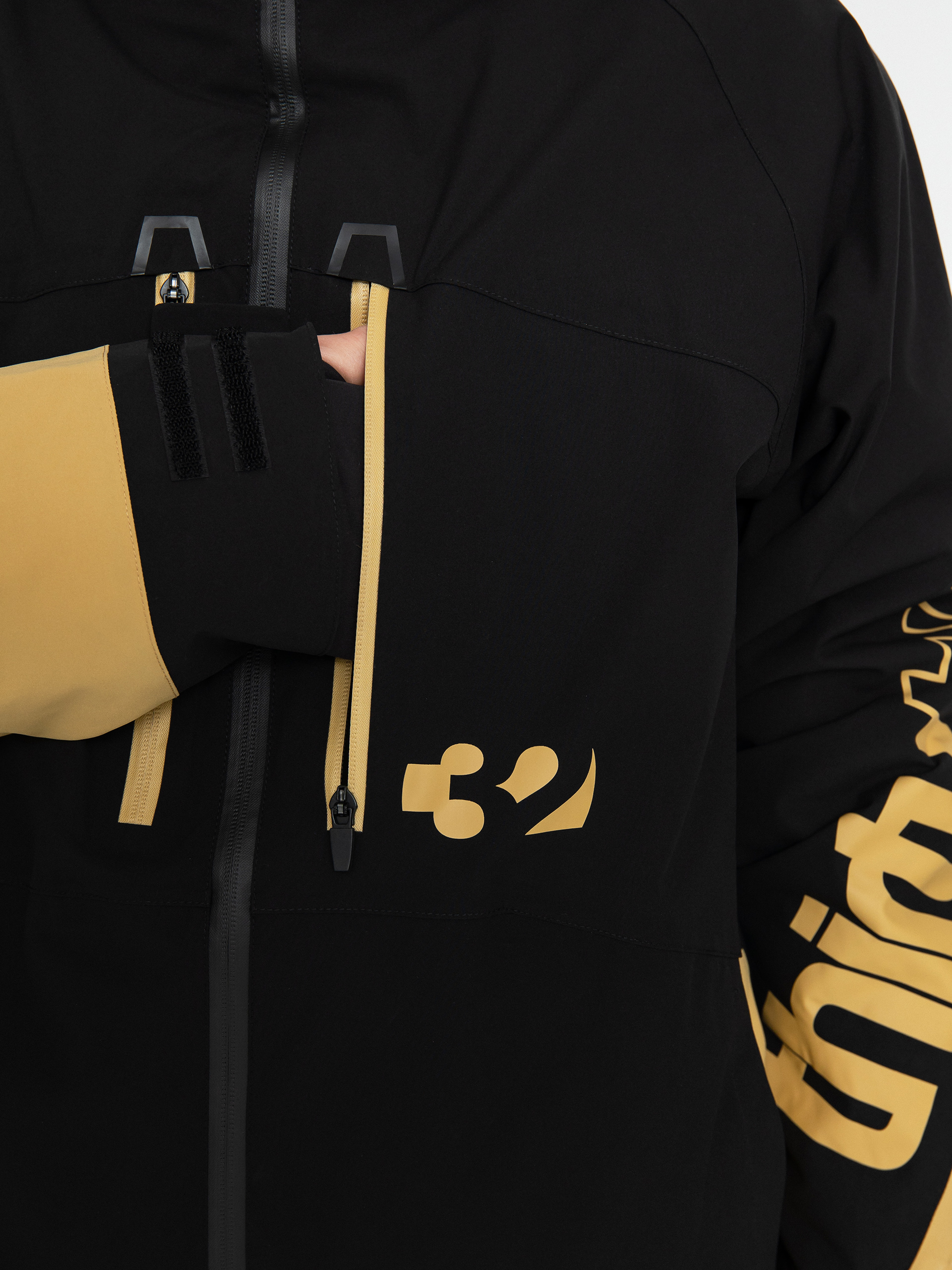 Męska Kurtka snowboardowa ThirtyTwo Lashed Insulated (black/tan)