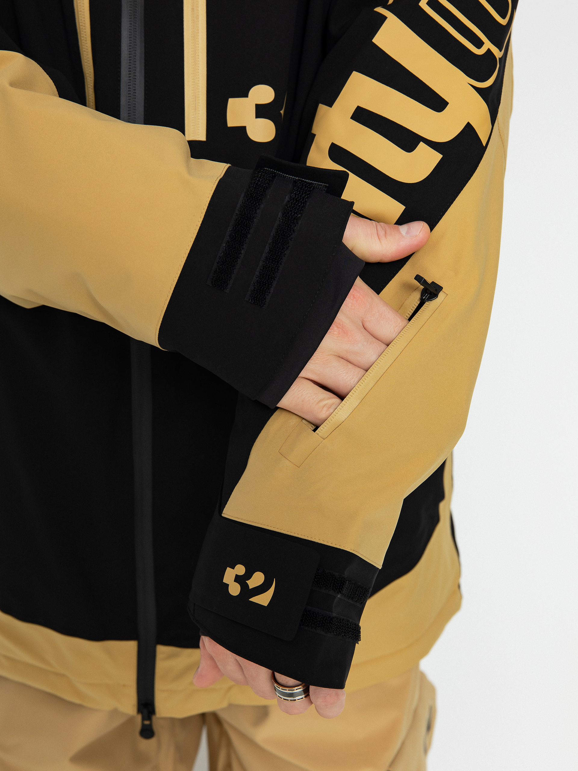 Męska Kurtka snowboardowa ThirtyTwo Lashed Insulated (black/tan)