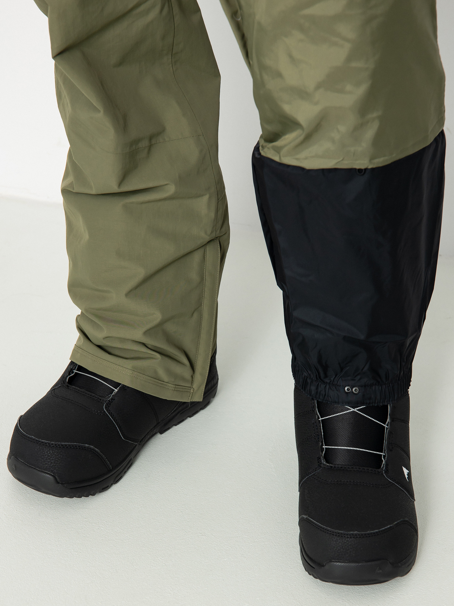 Męskie Spodnie snowboardowe Burton Covert 2.0 (forest moss)