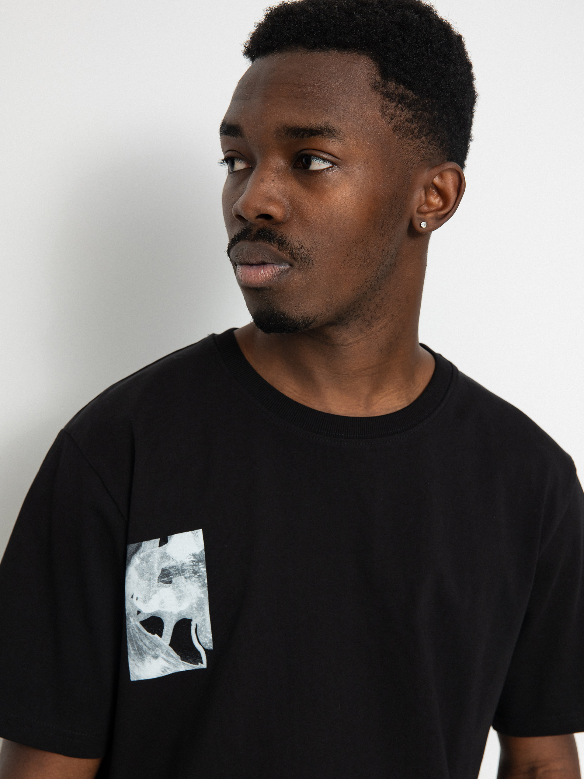 T-shirt Poetic Collective Fluid (black)