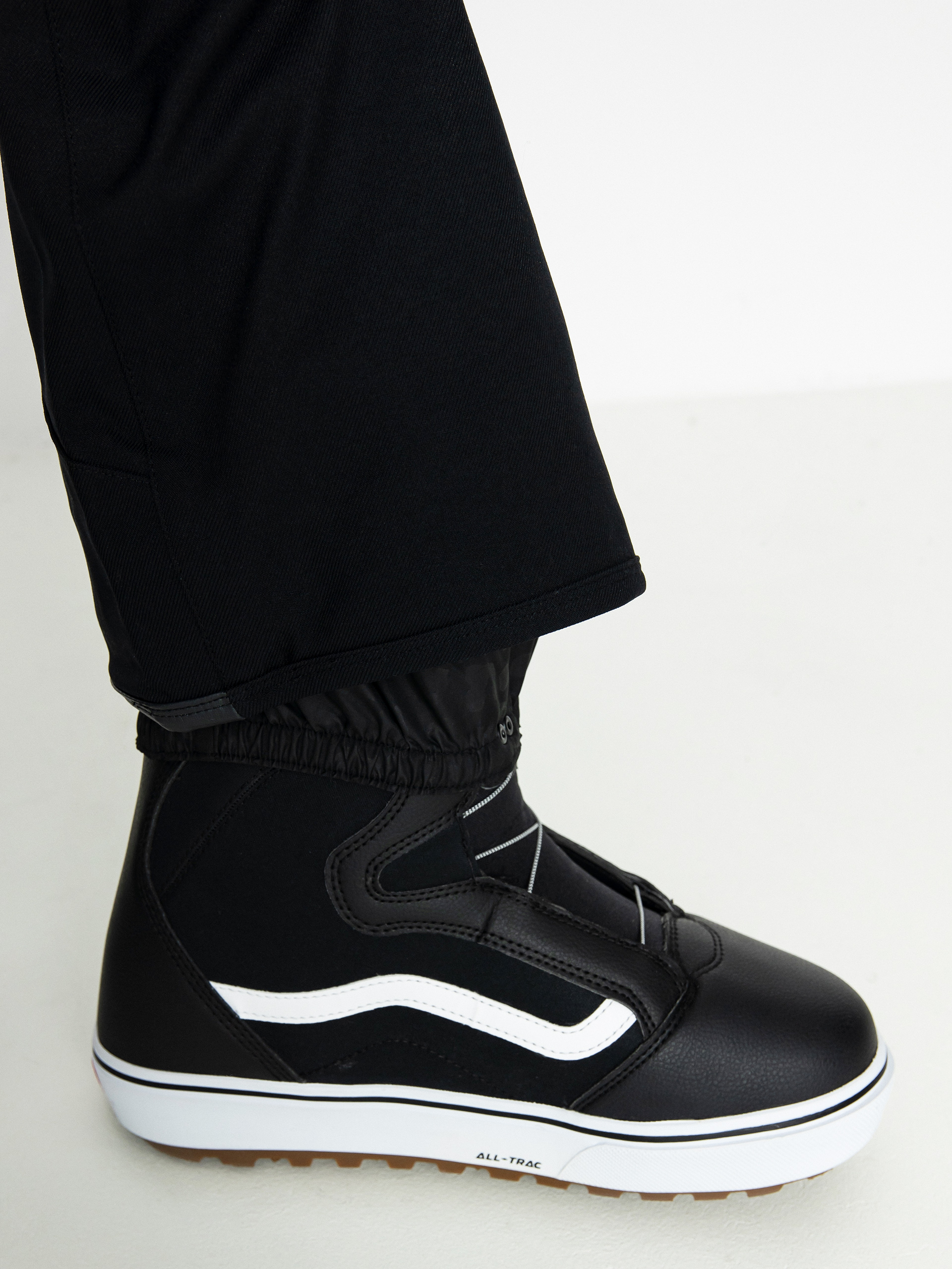 Damskie Spodnie snowboardowe Volcom Species Stretch (black)