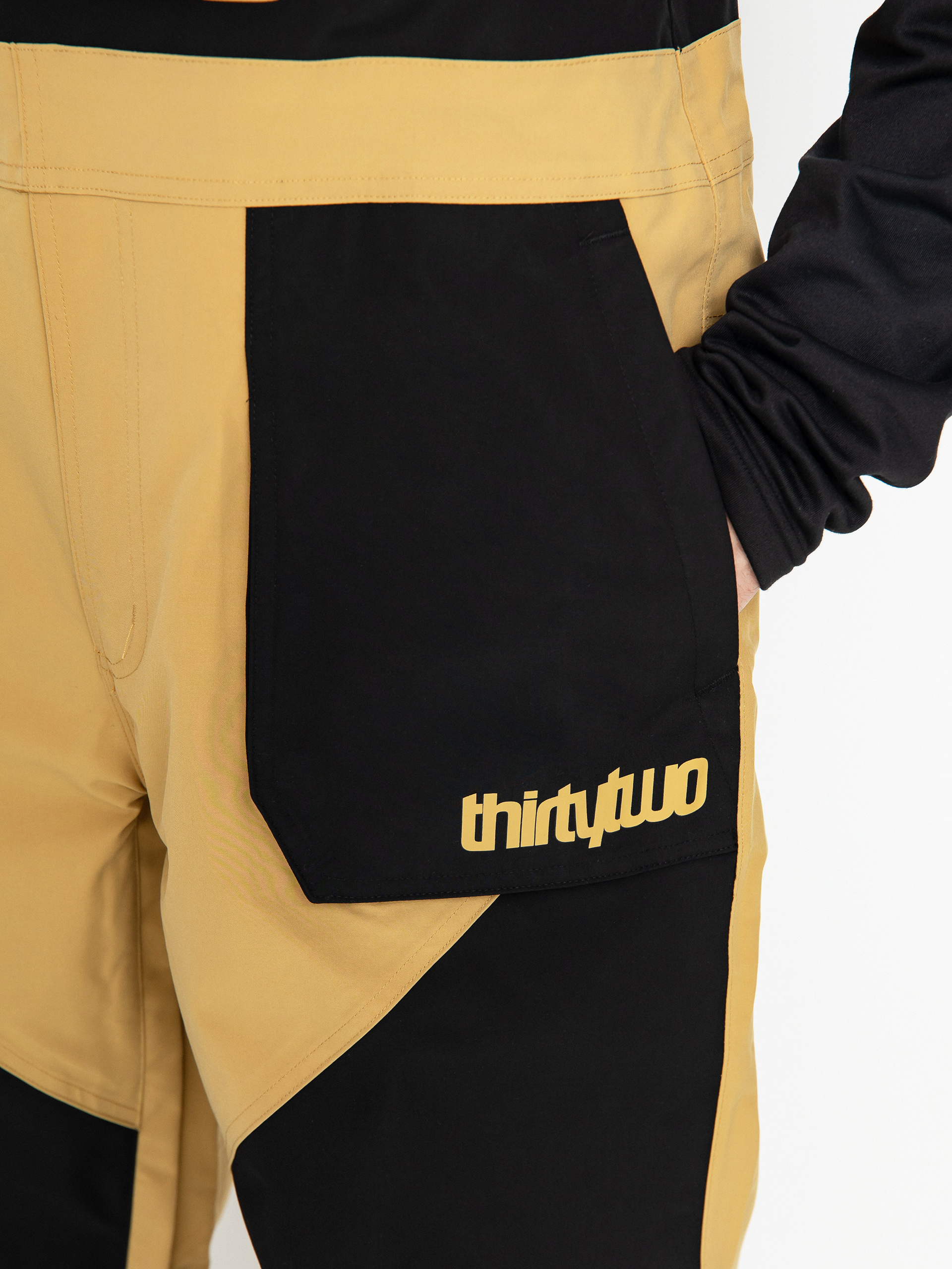 Męskie Spodnie snowboardowe ThirtyTwo Basement Bib (black/tan)