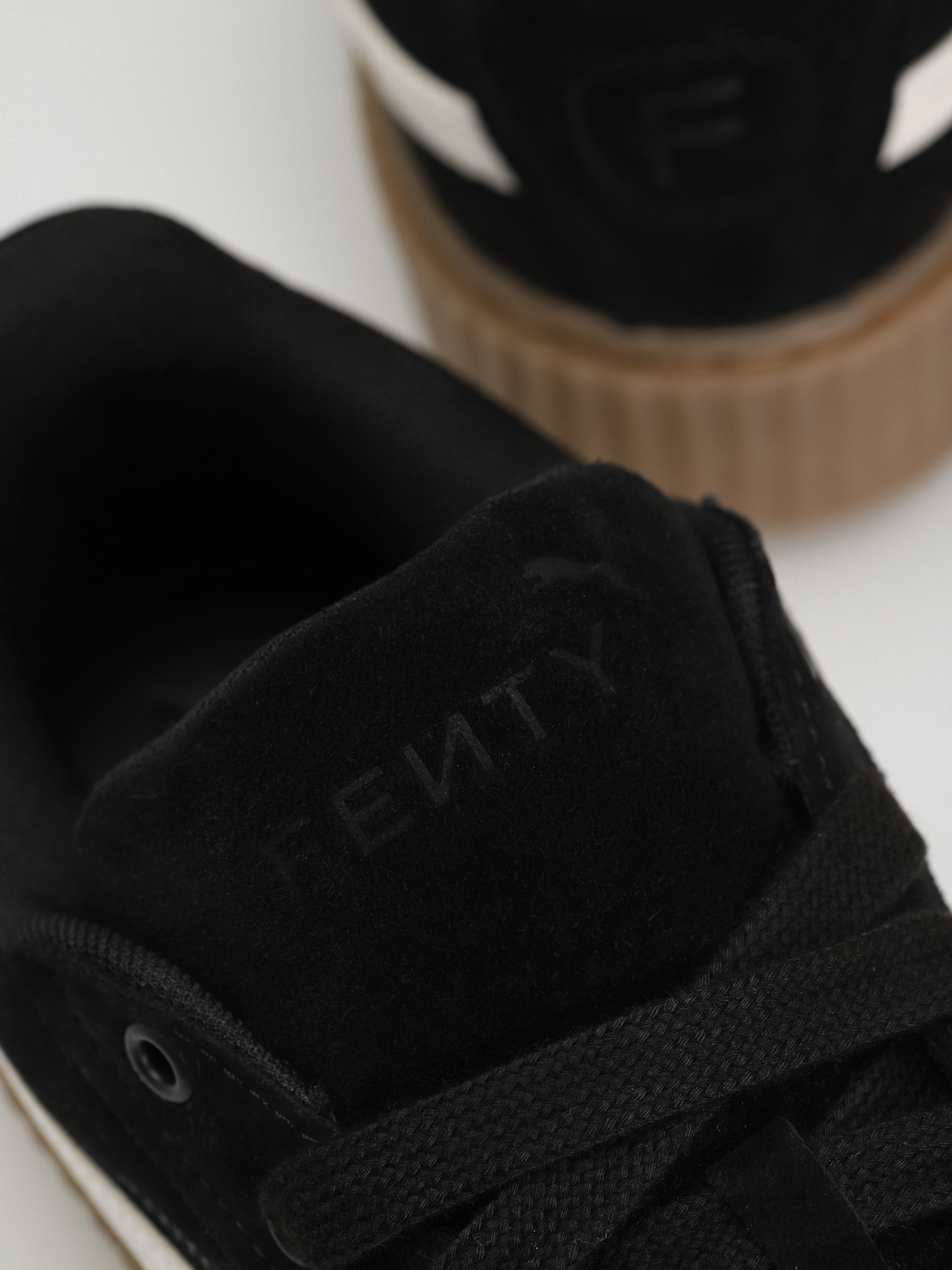 Buty Puma X Fenty Creeper Fenty Puma (black warm white gum)