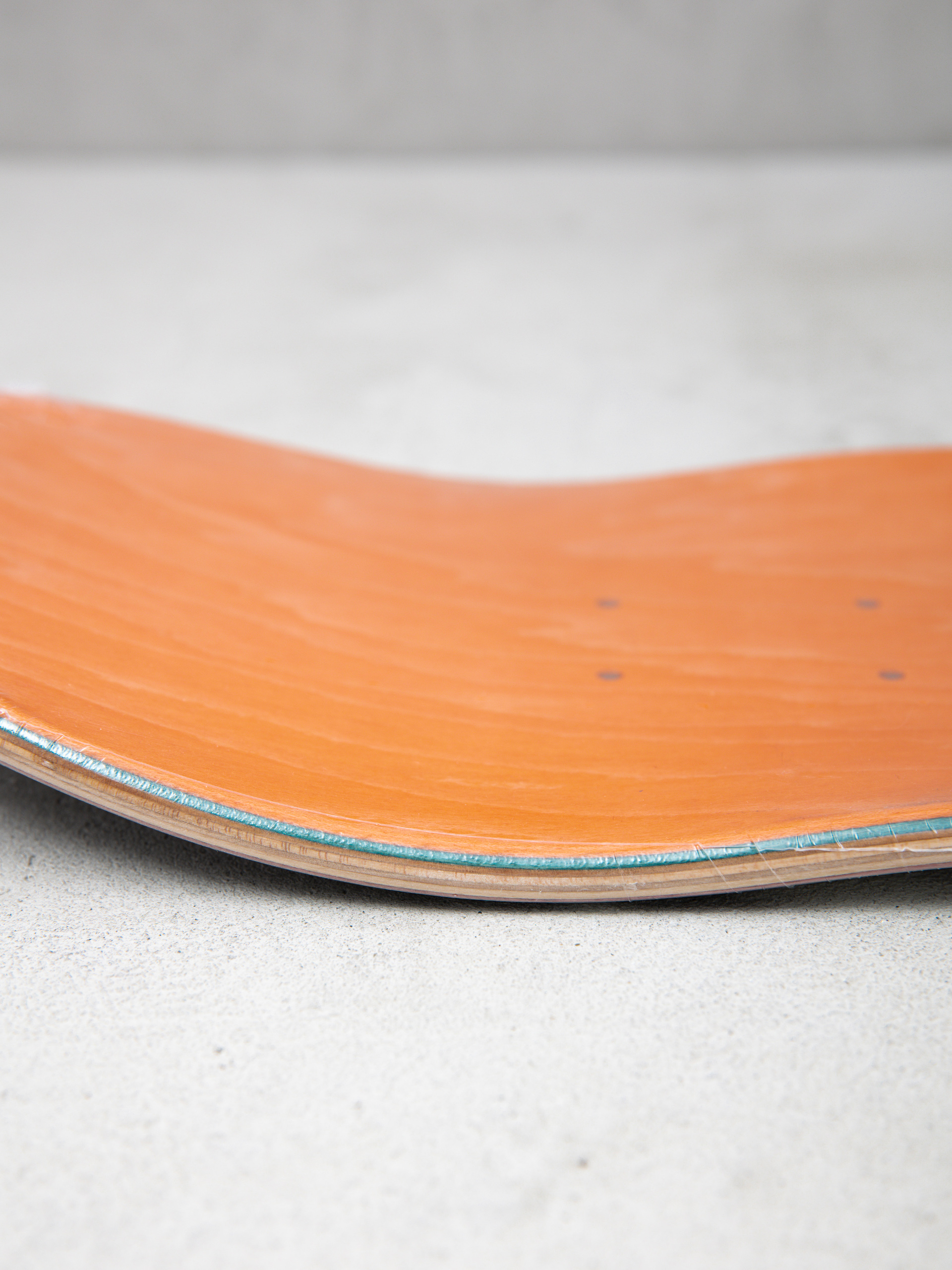 Deck Real Classic Oval (black/white)