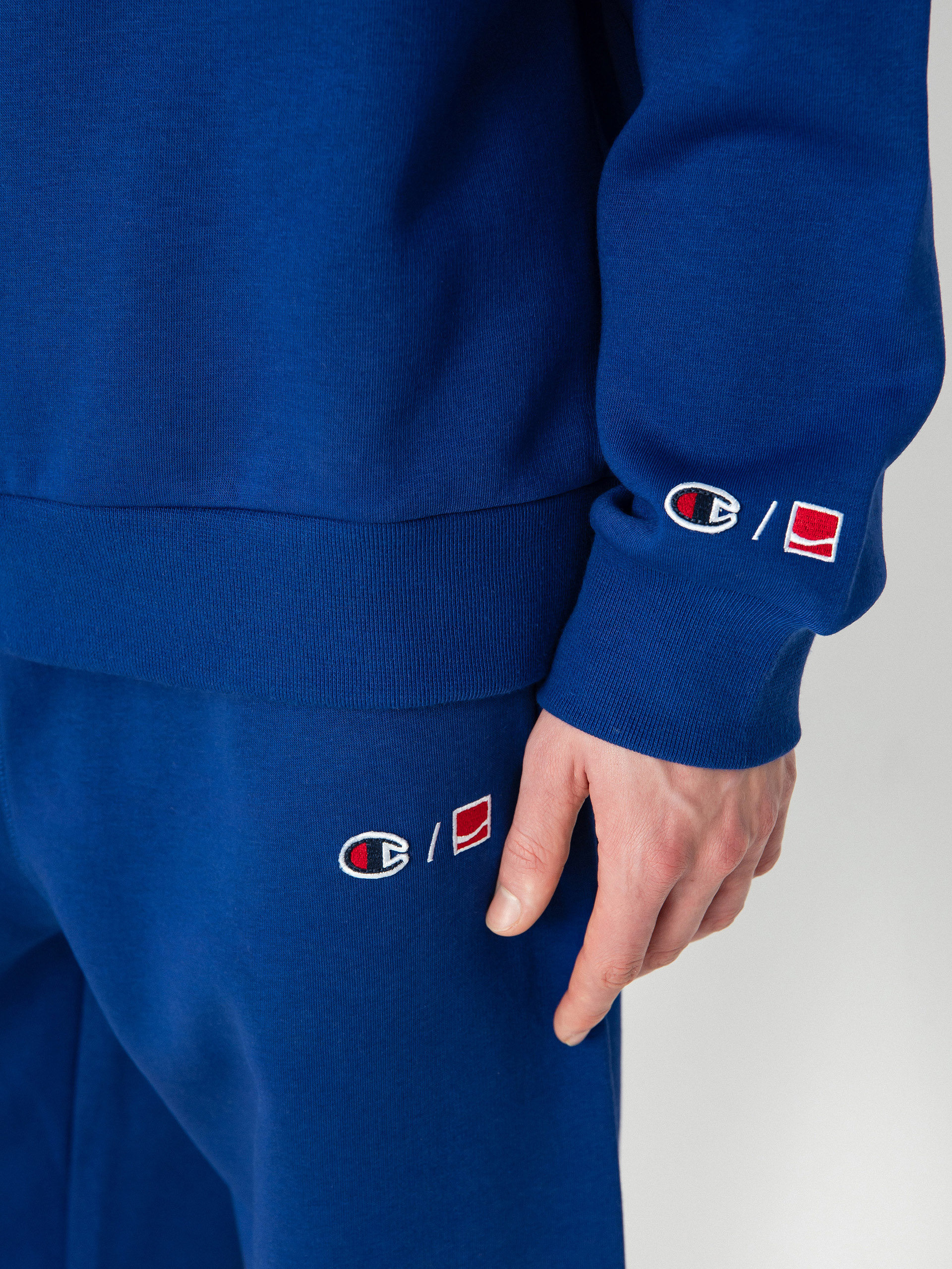 Bluza Champion X Coca Cola Crewneck Sweatshirt 220181 (bwb)