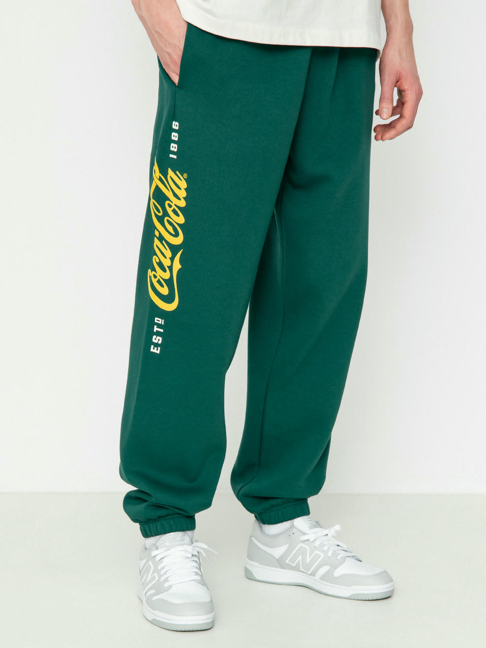 Spodnie Champion X Coca Cola Elastic Cuff Pants 220182 (hlg)