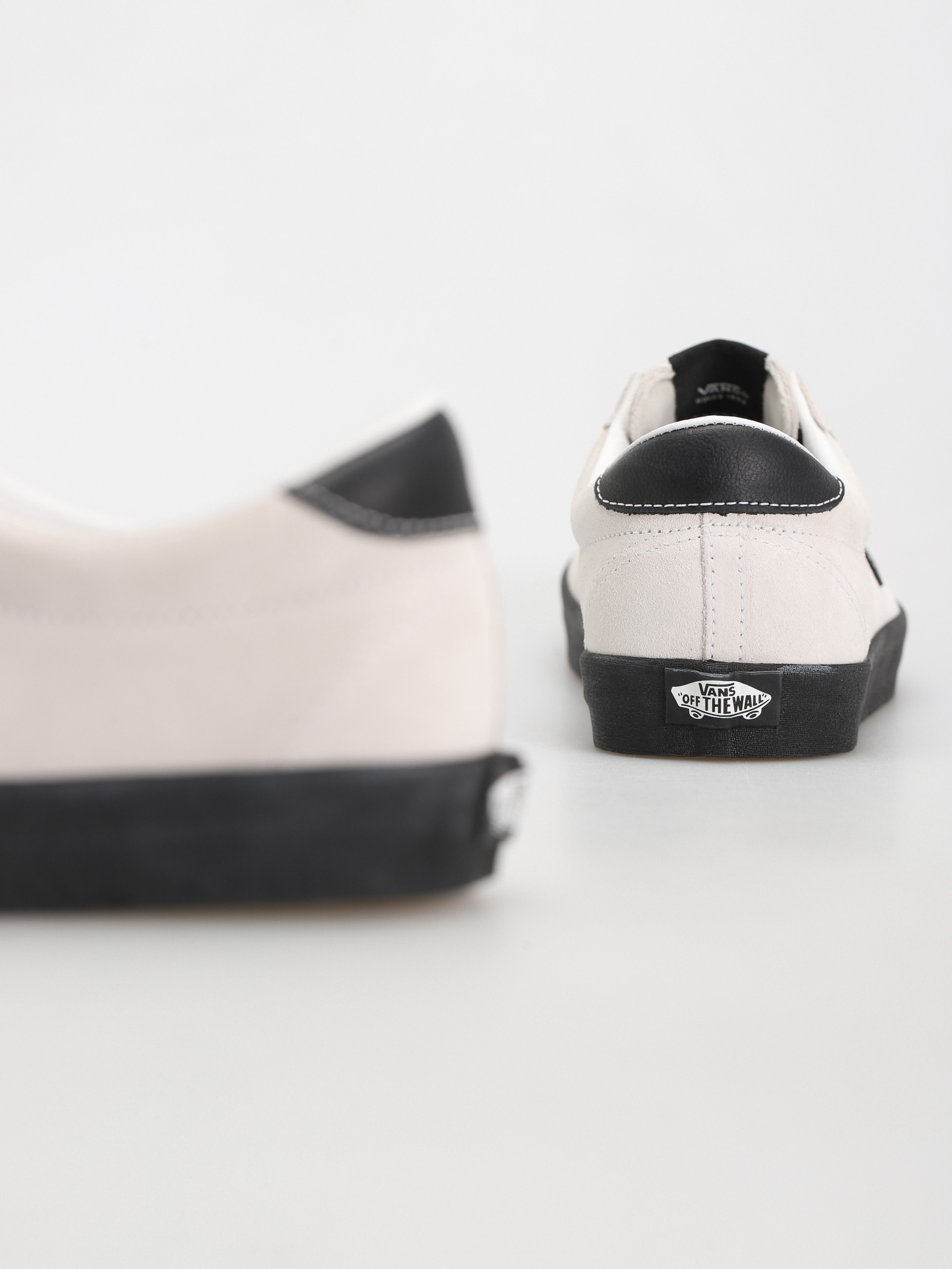 Buty Vans Sport Low (suede white/black)