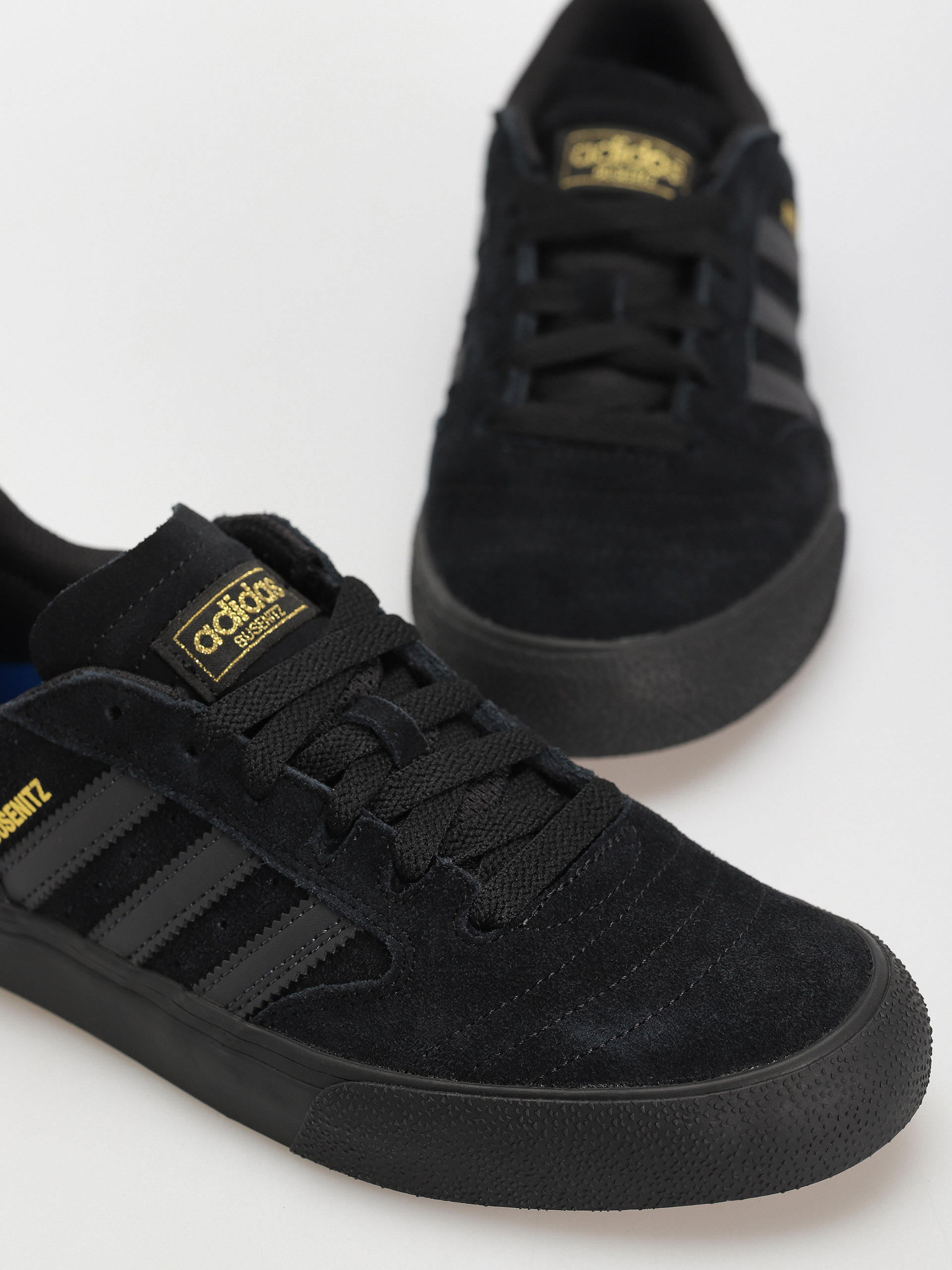 Buty adidas Busenitz VULC II (cblack/carbon/cblack)