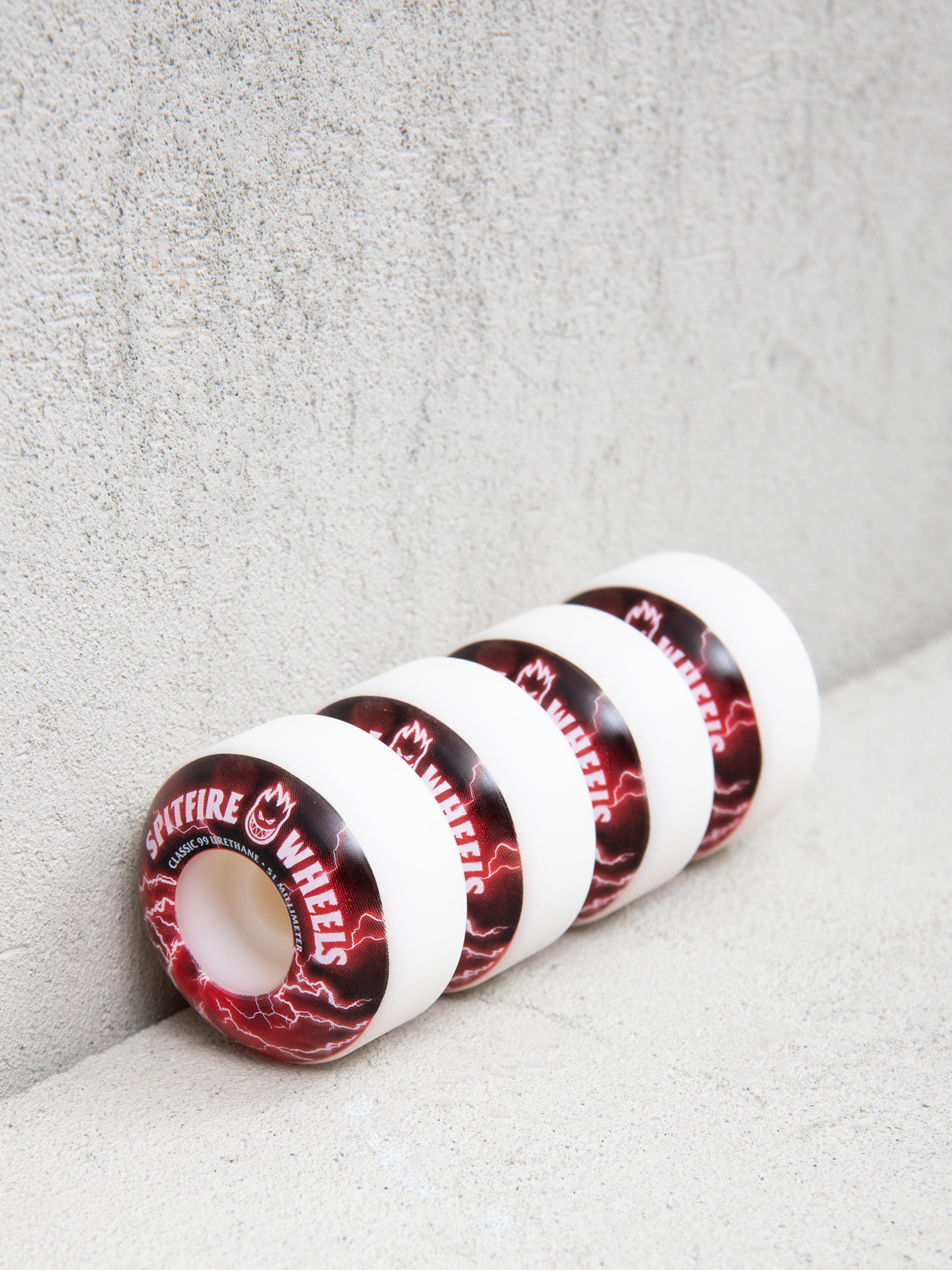Kółka Spitfire Classic 99D Firebolts Bighehad (white/red)