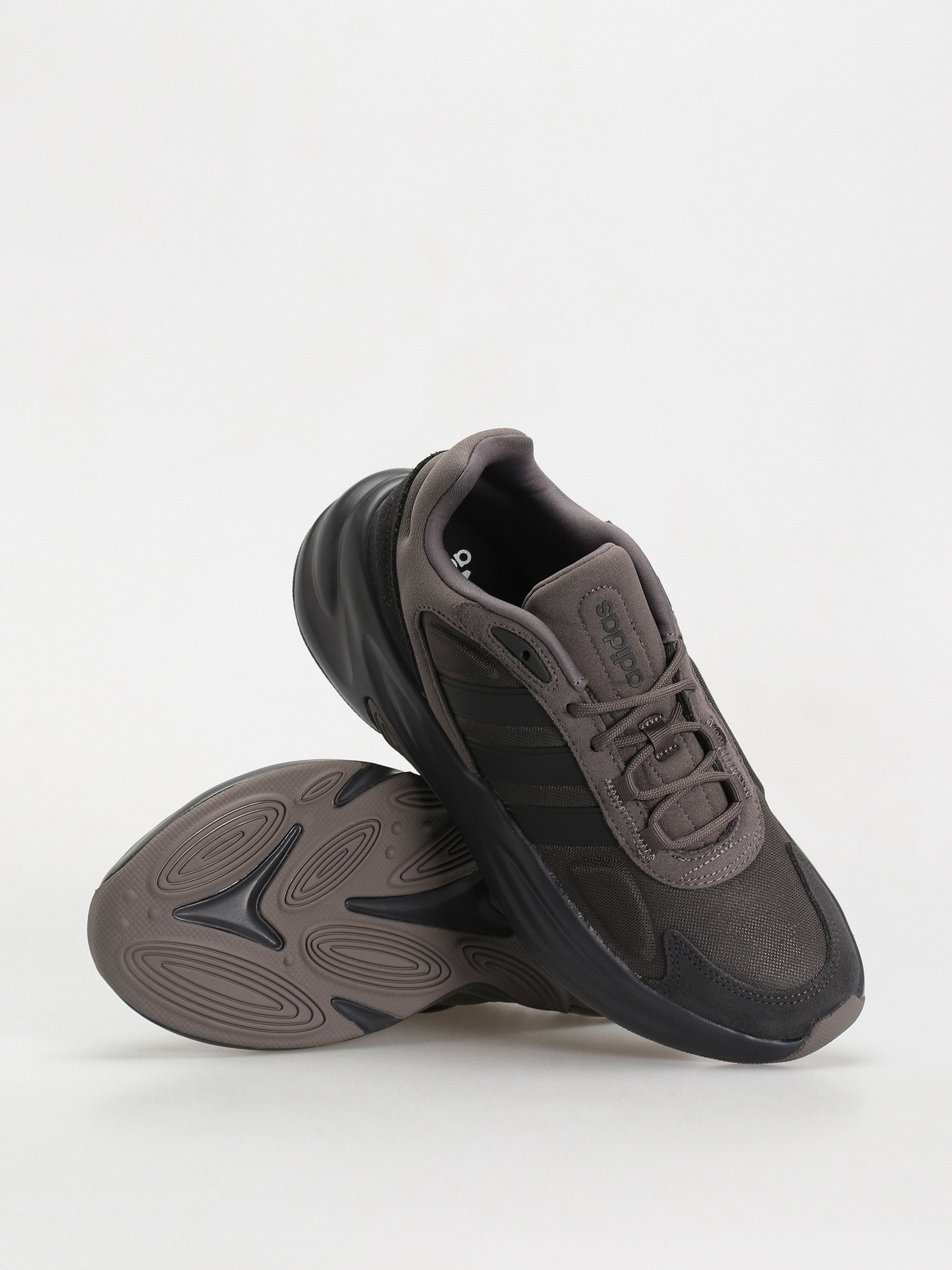 Buty adidas Ozelle (chacoa/carbon/carbon)