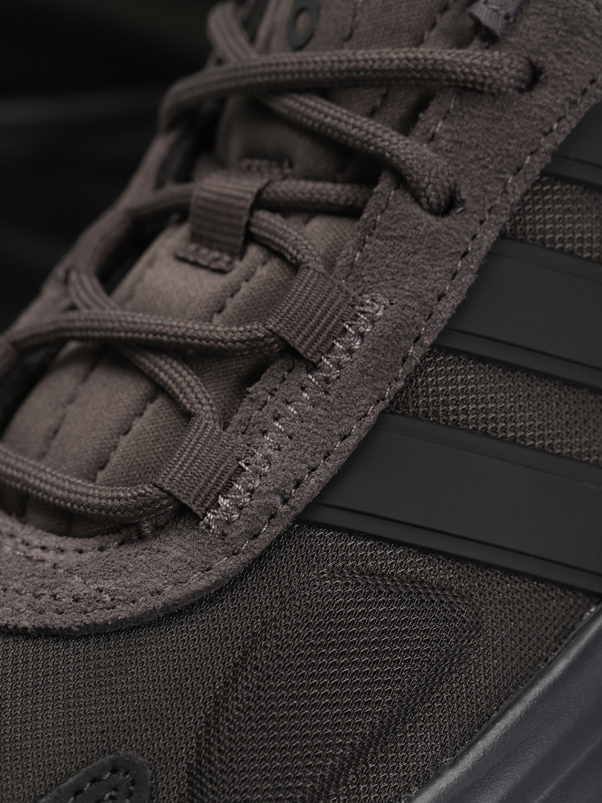 Buty adidas Ozelle (chacoa/carbon/carbon)