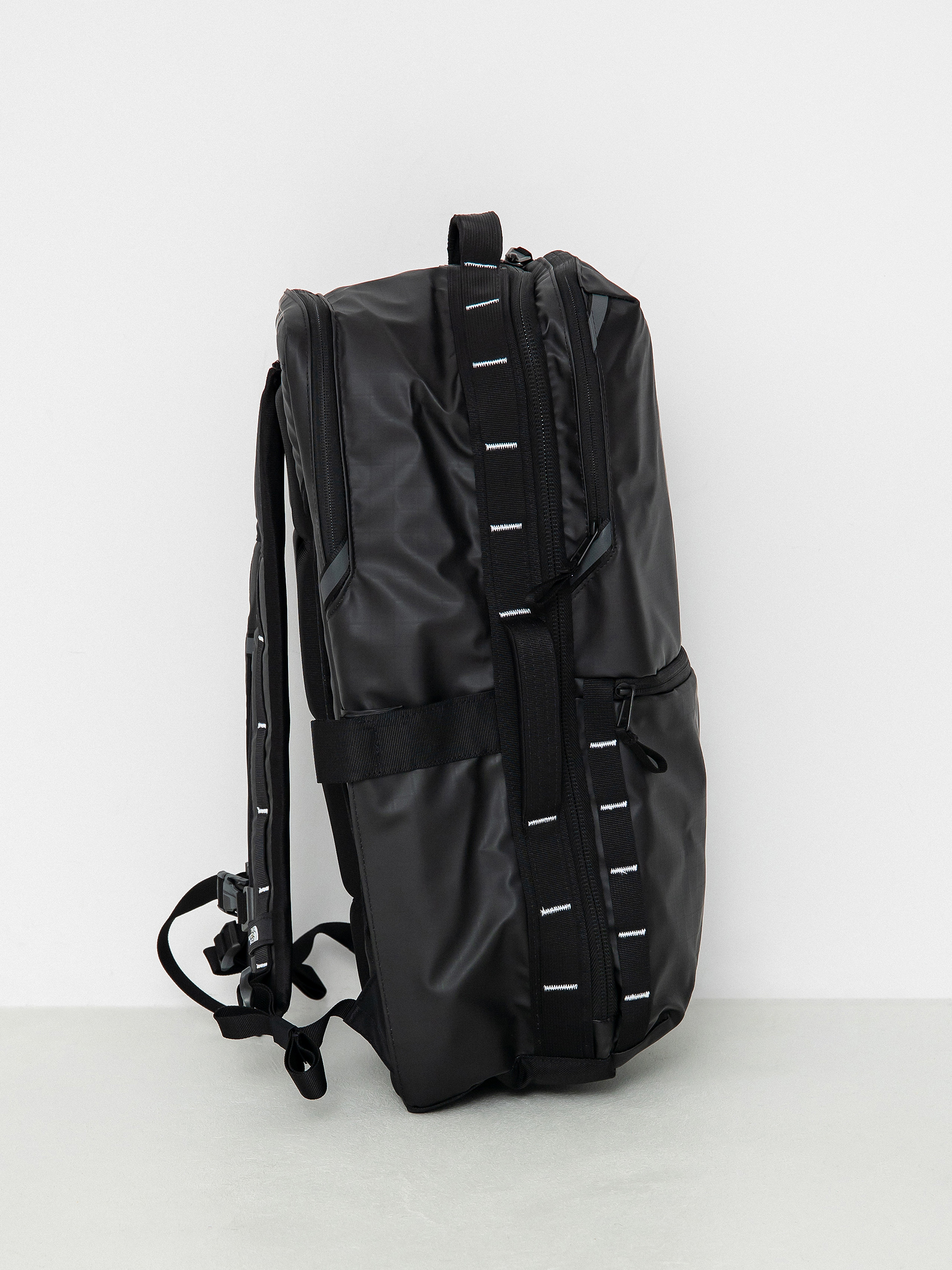 Plecak The North Face Base Camp Voyager Travel Pack (tnf black/tnf white)