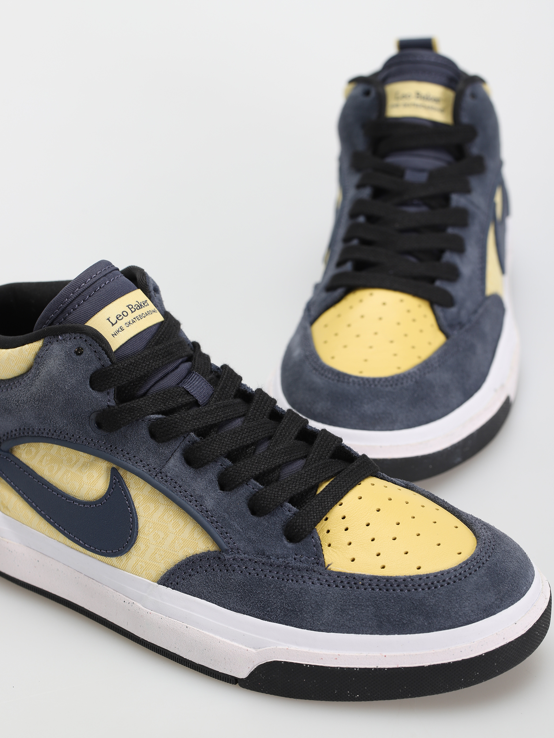 Buty Nike SB React Leo (thunder blue/thunder blue saturn gold)