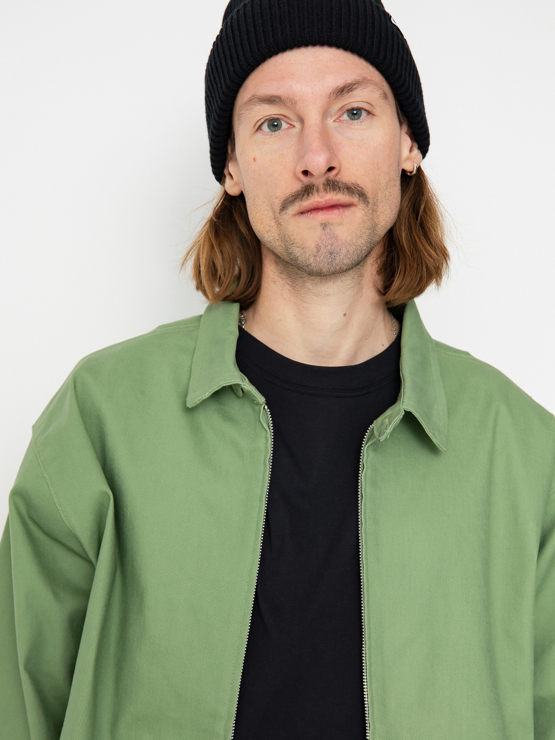 Kurtka Nike SB Woven Premium (oil green)