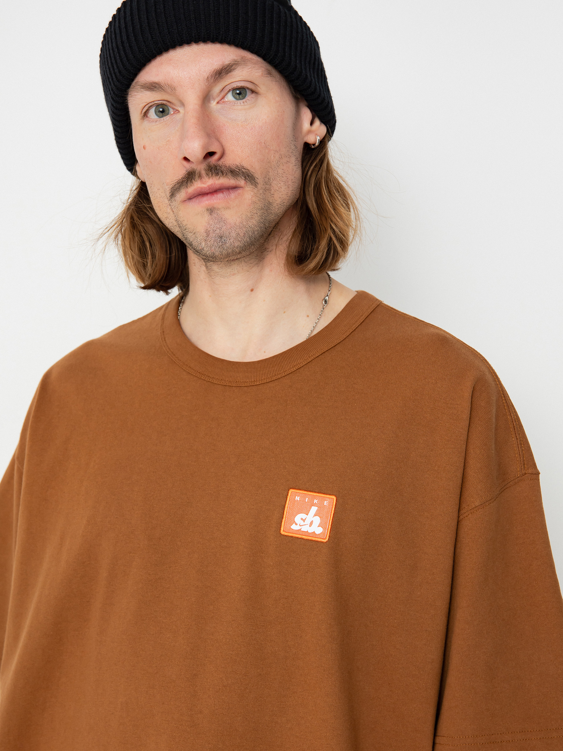T-shirt Nike SB Pe Sust (lt british tan)