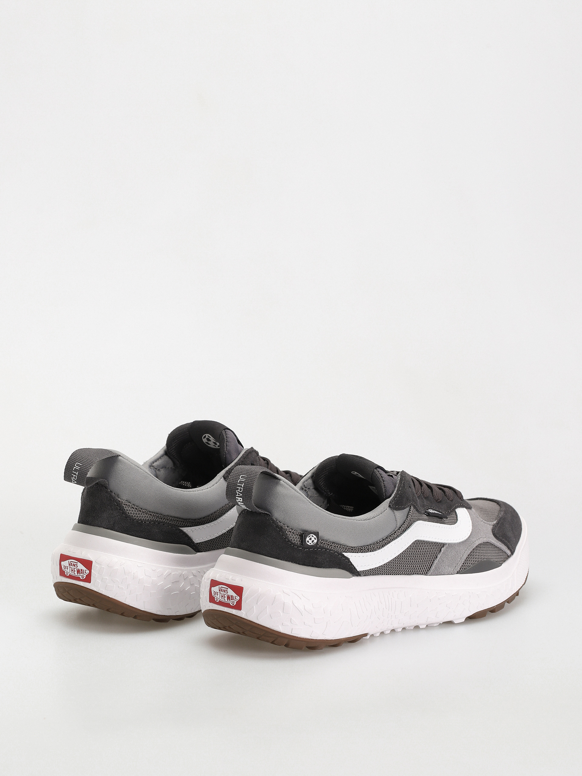Buty Vans Ultrarange Neo Vr3 (asphalt/white)