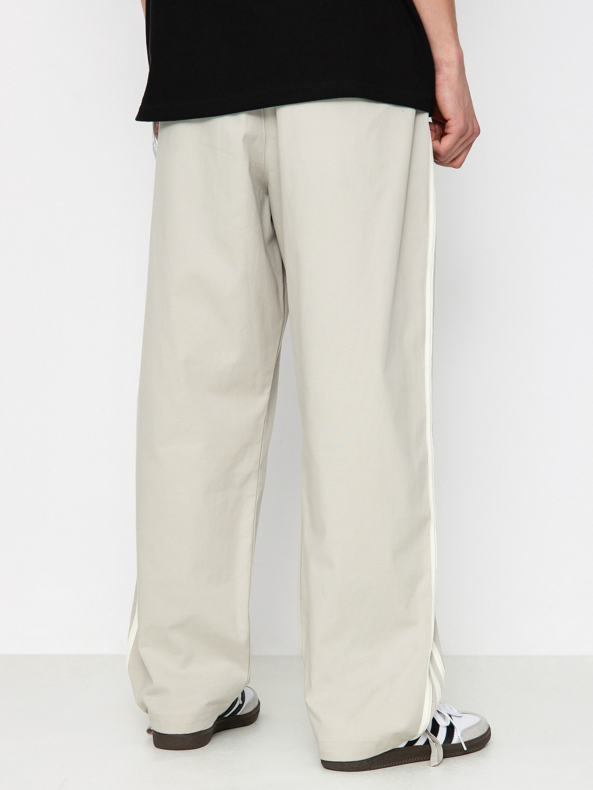 Spodnie adidas Superfire TK (putgre/ivory)