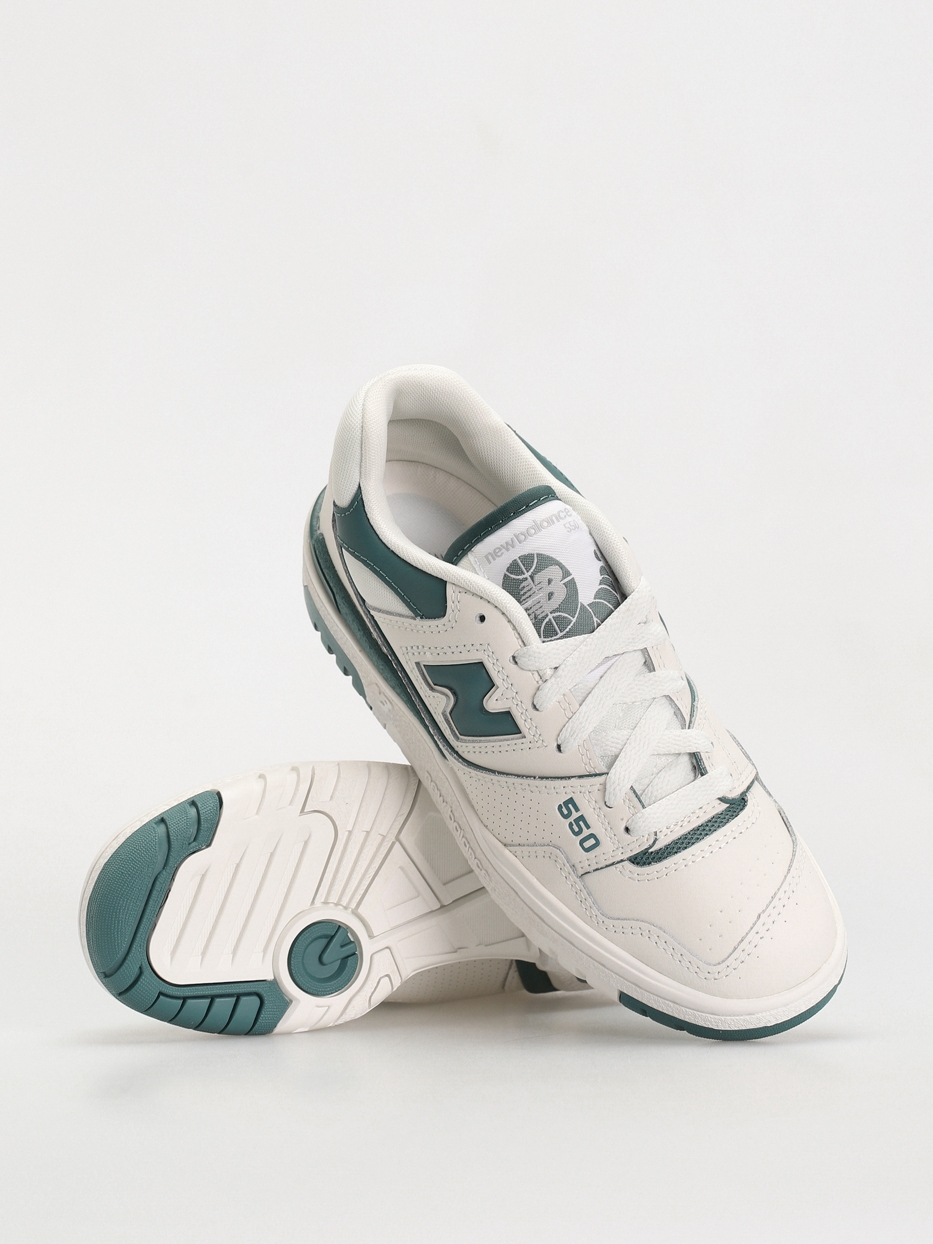 Buty New Balance 550 Wmn (reflection new spruce)