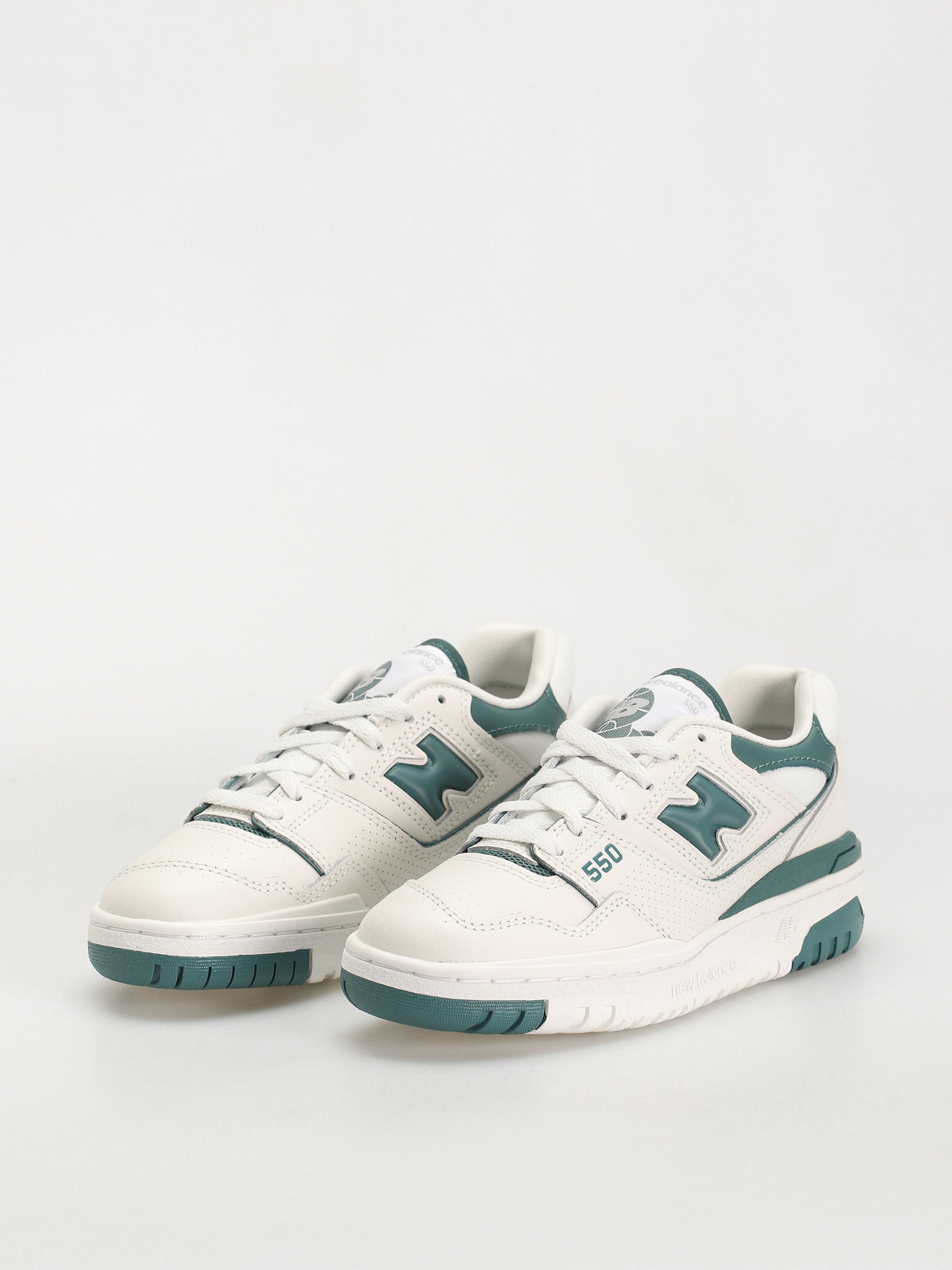Buty New Balance 550 Wmn (reflection new spruce)