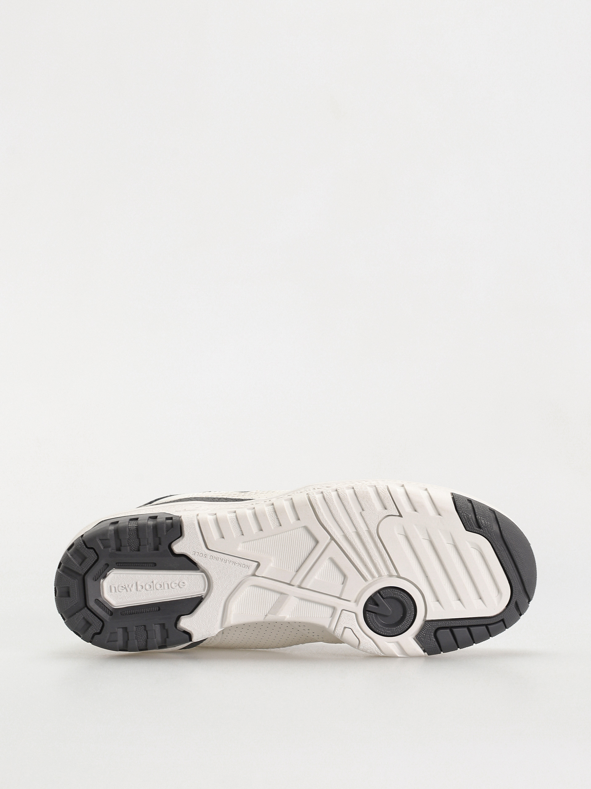 Buty New Balance 550 Wmn (sea salt magnet)