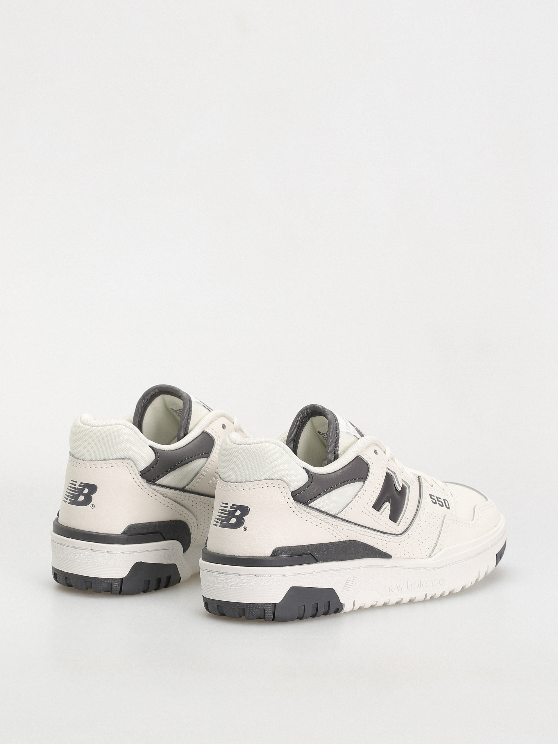 Buty New Balance 550 Wmn (sea salt magnet)