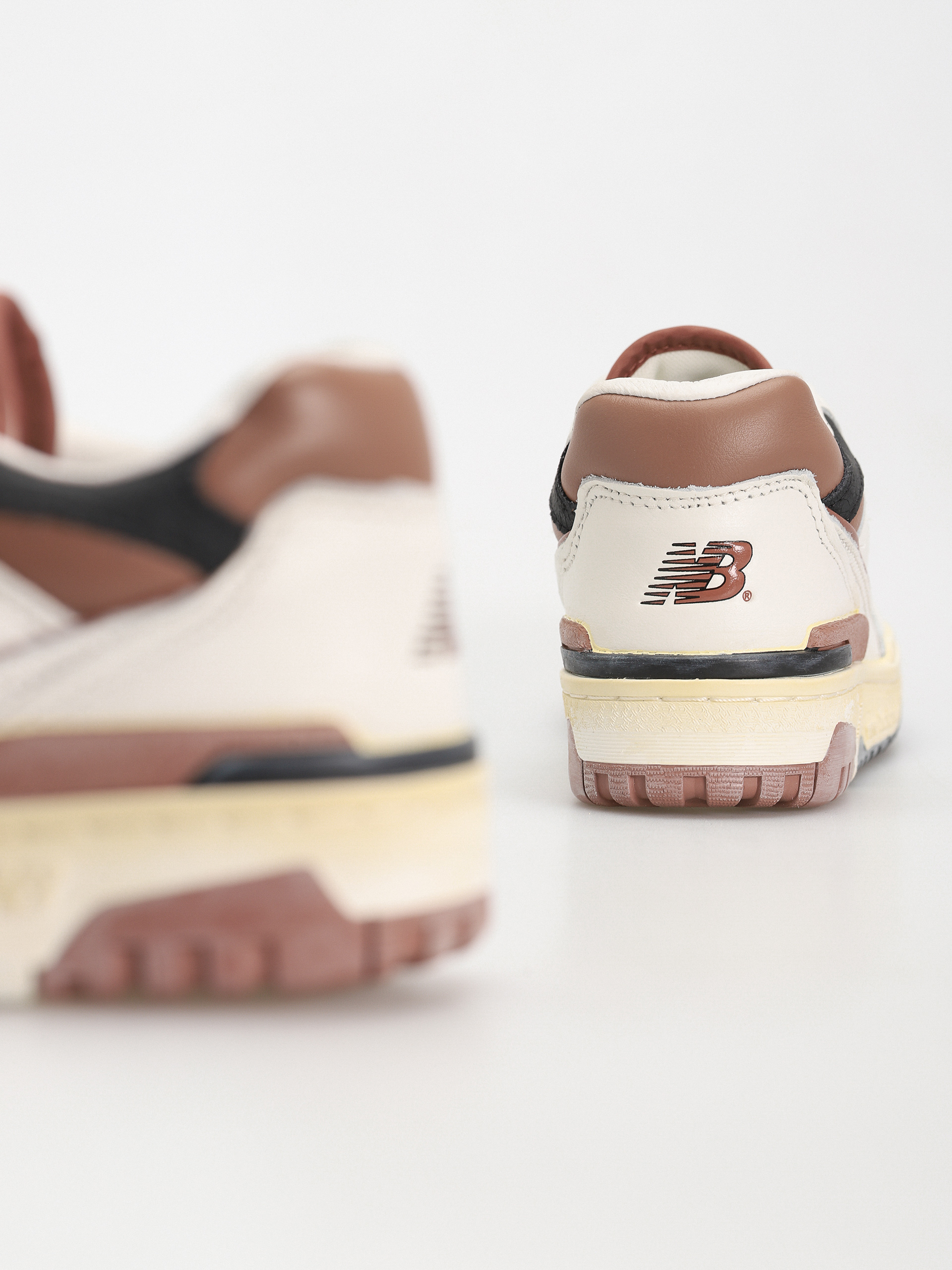 Buty New Balance 550 (vintage brown)