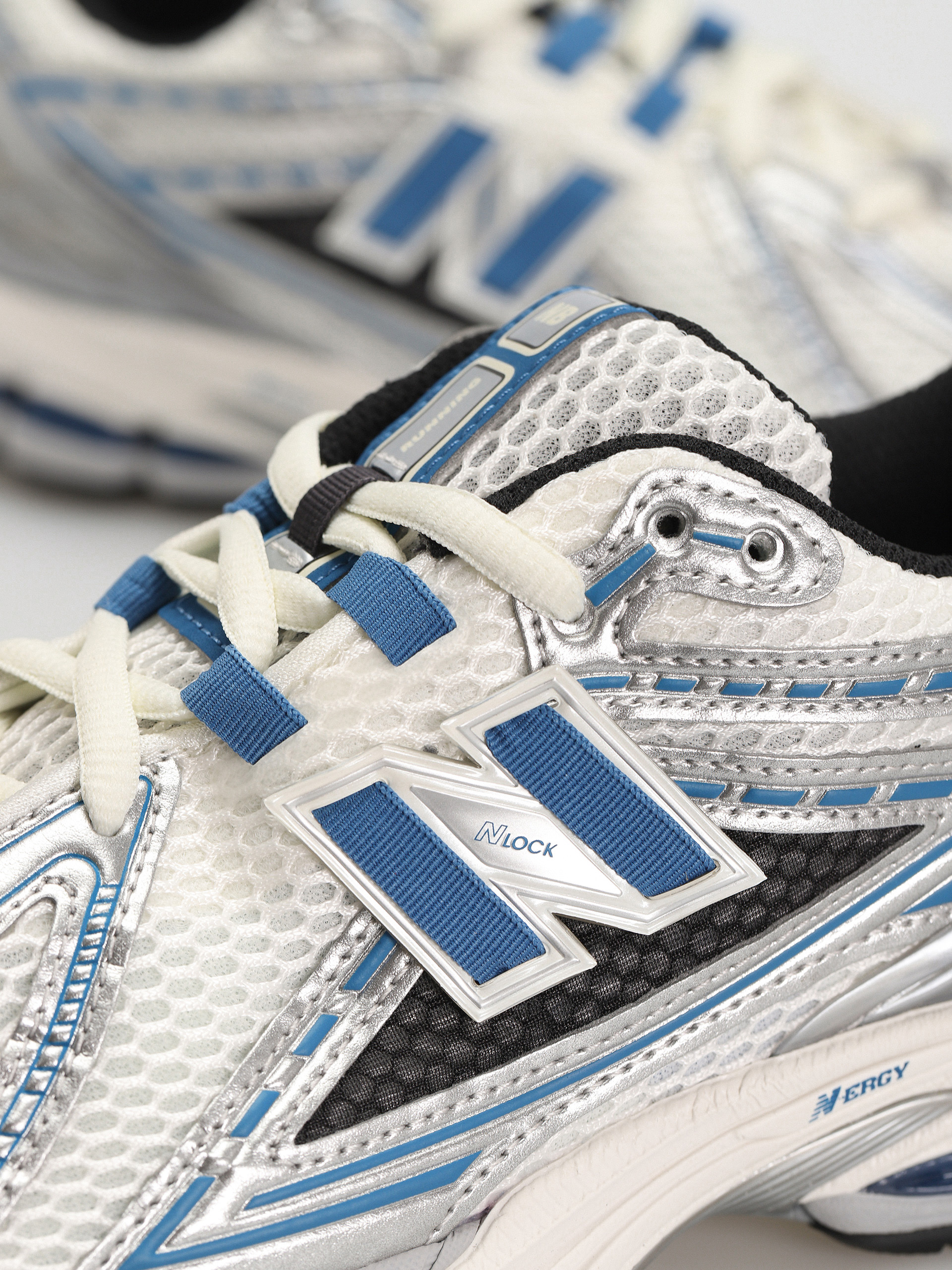 Buty New Balance 1906 (silver blue)