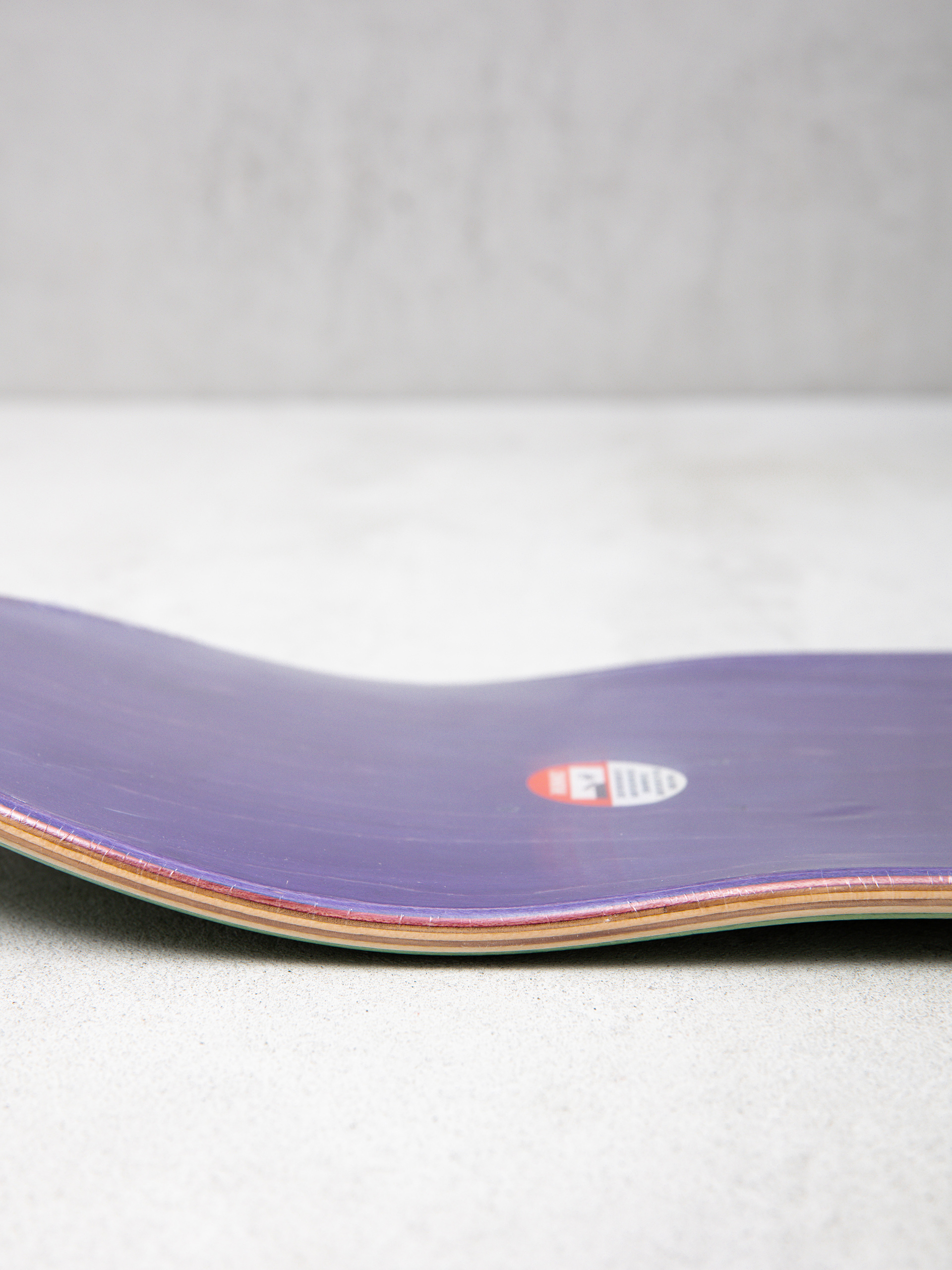 Deck Real Kyle Looking Up (green/maroon)