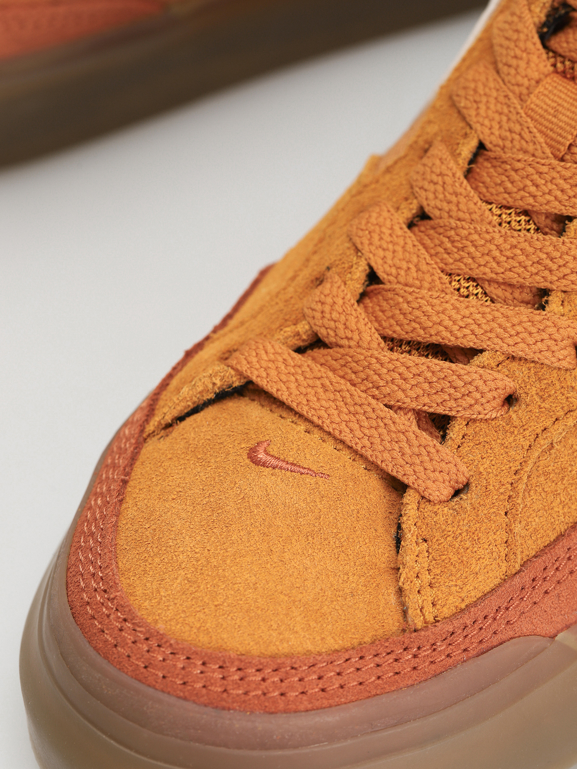 Buty Nike SB Zoom Pogo Plus (monarch/summit white burnt sunrise)