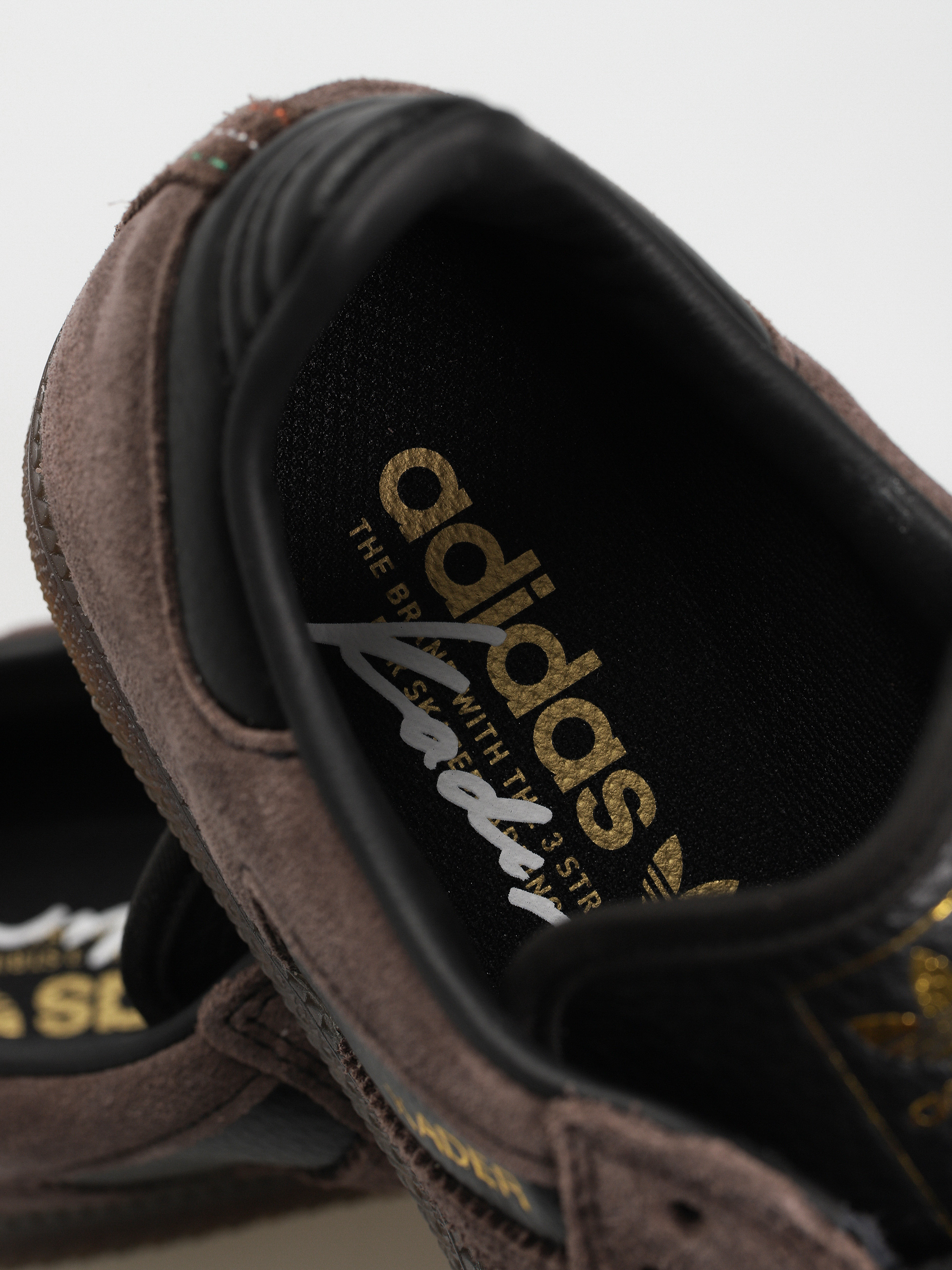 Buty adidas Samba ADV X Kader (cblack/brown/gum5)