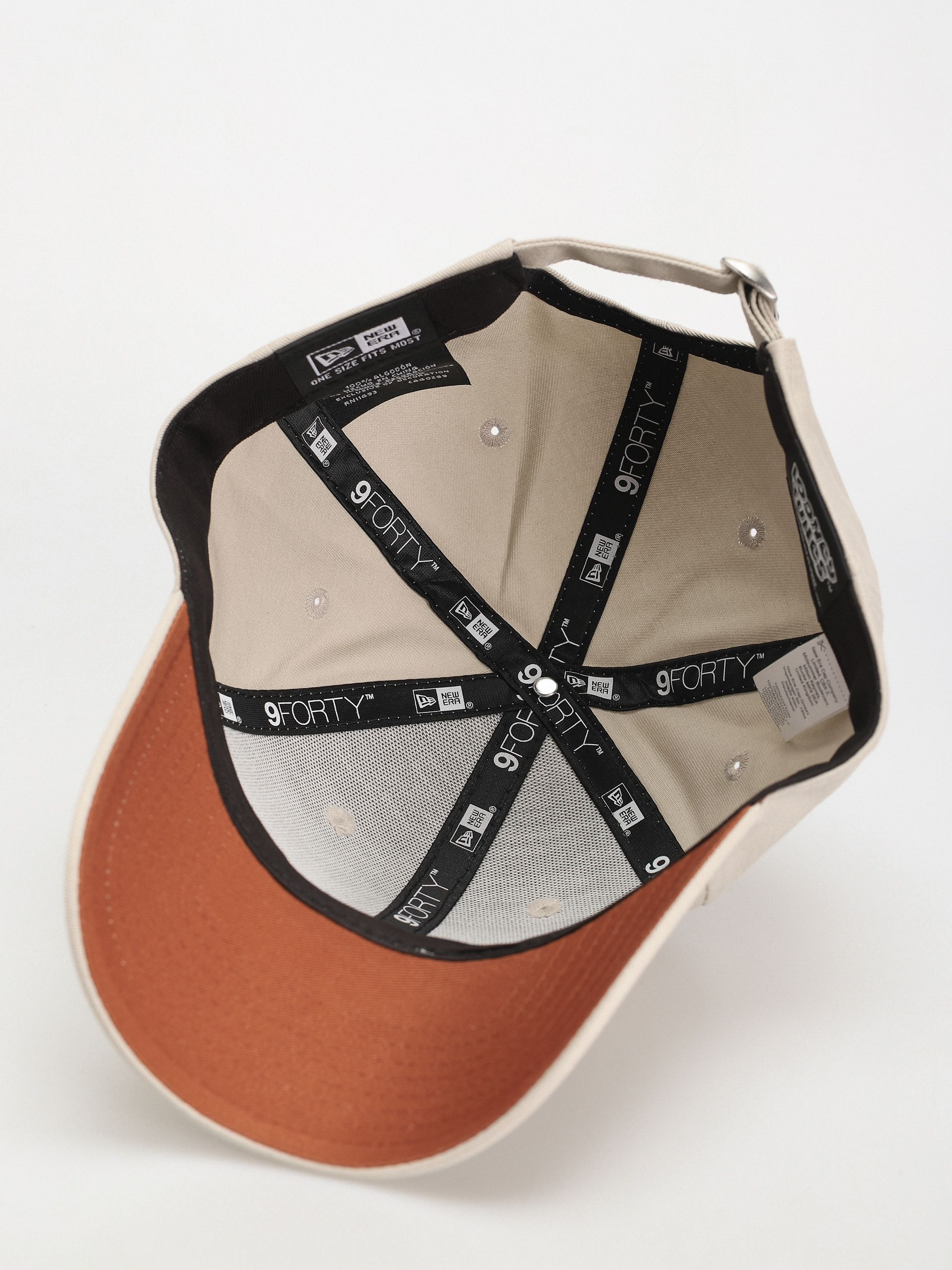 Czapka z daszkiem New Era Character 9Forty Taz (stone)