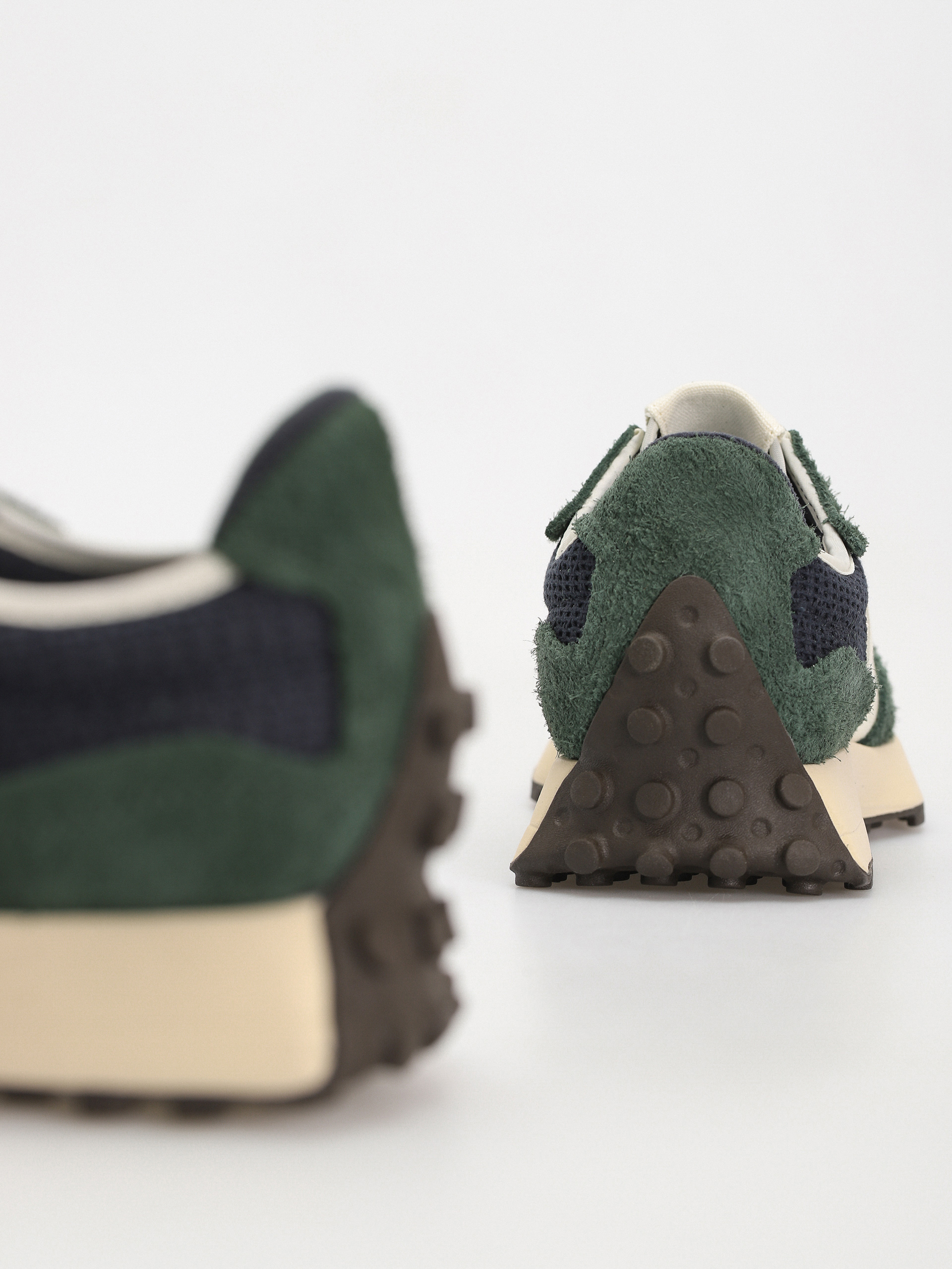 Buty New Balance 327 (midnight green)