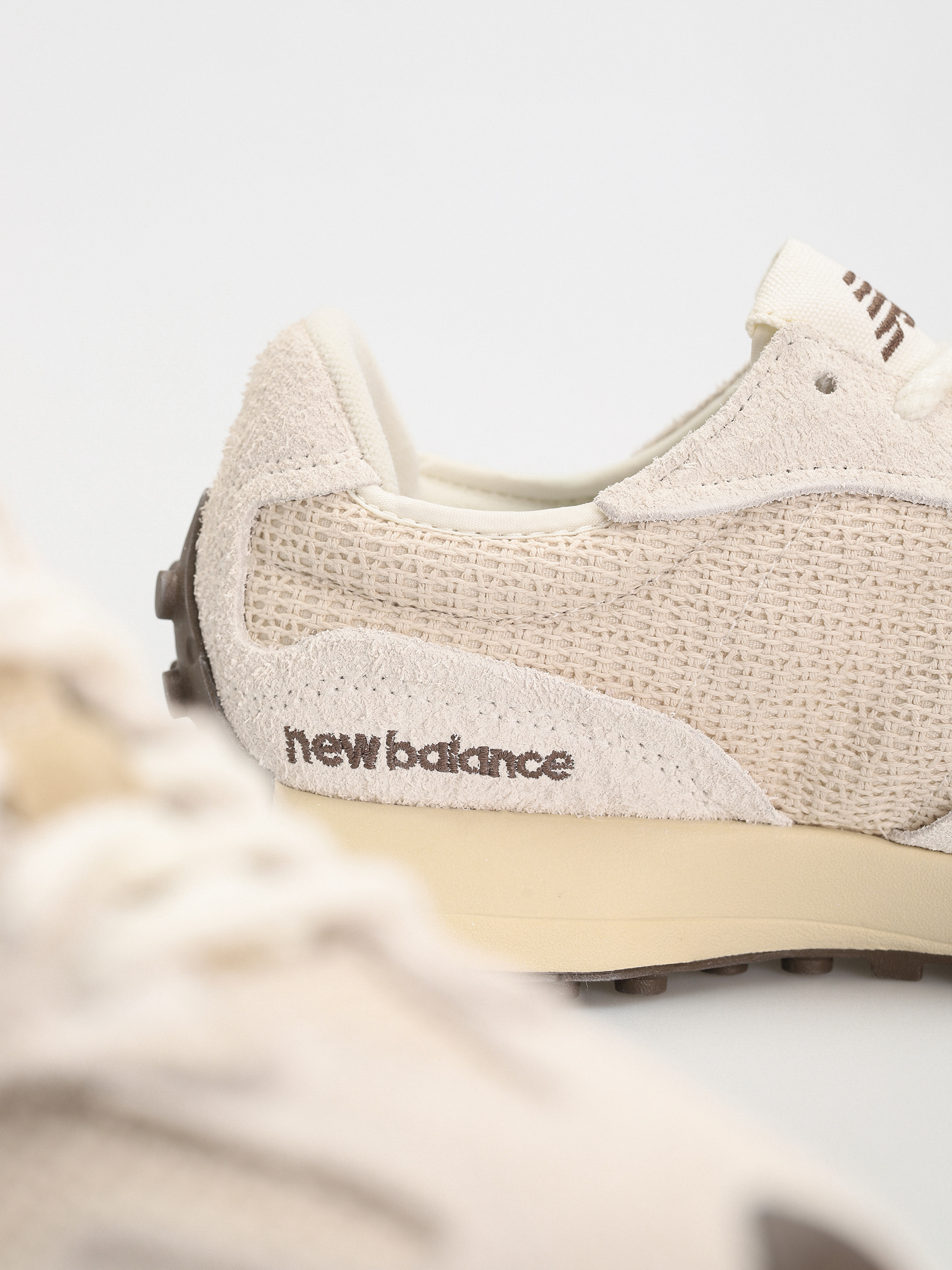 Buty New Balance 327 (sea salt)