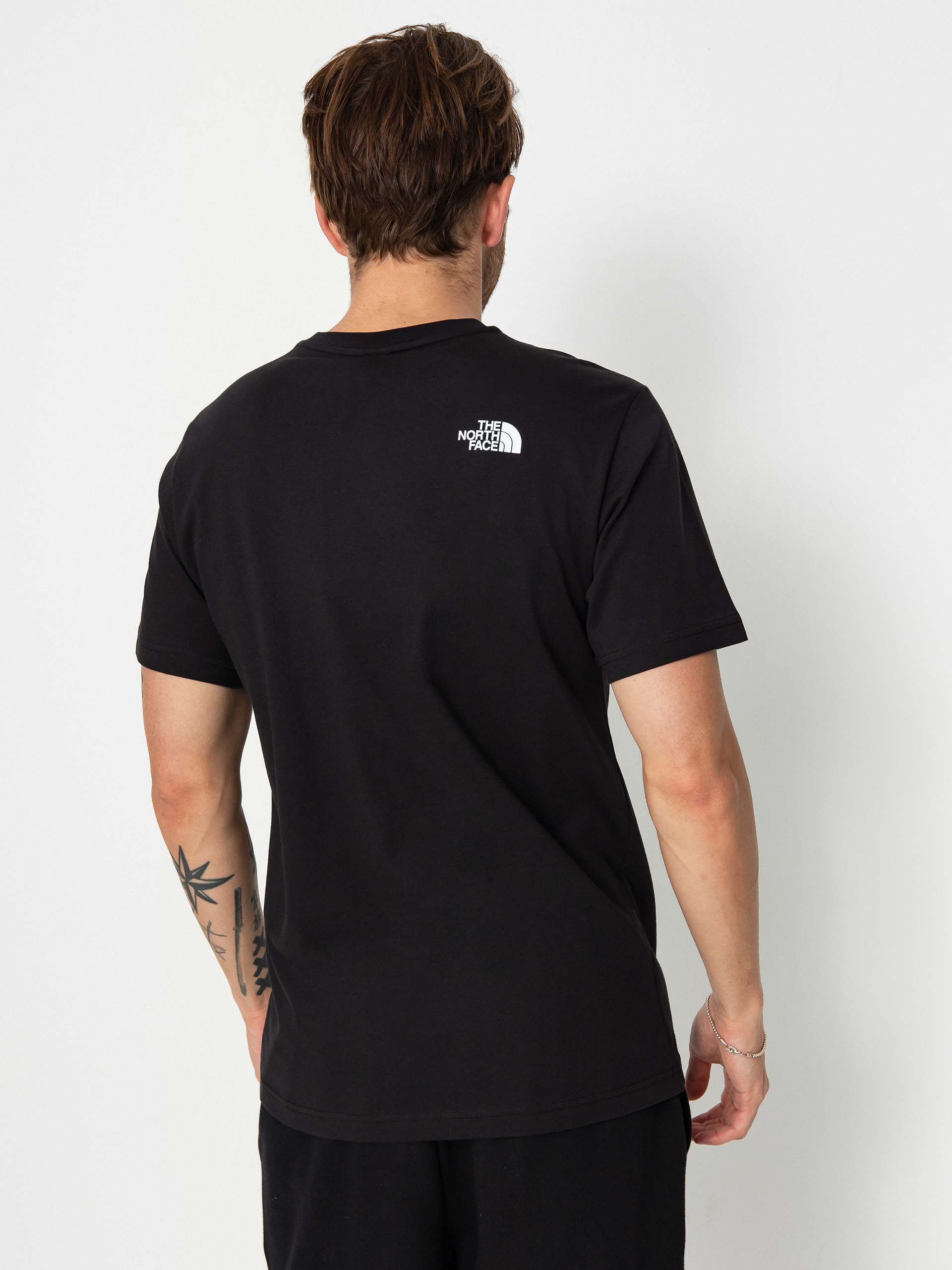 T-shirt The North Face Never Stop Exploring (tnf black)