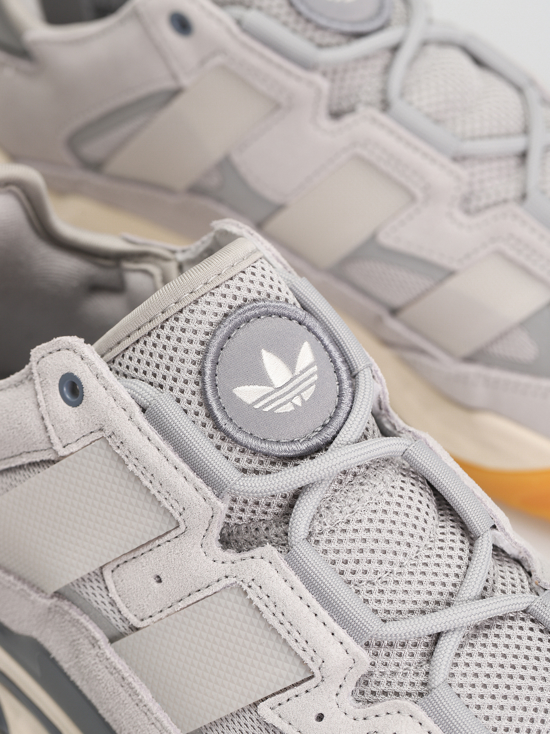 Buty adidas Originals Niteball (gretwo/greone/cwhite)