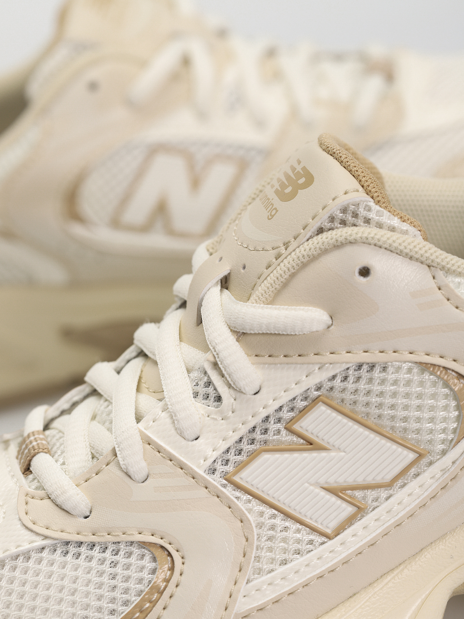 Buty New Balance 530 JR (beige)