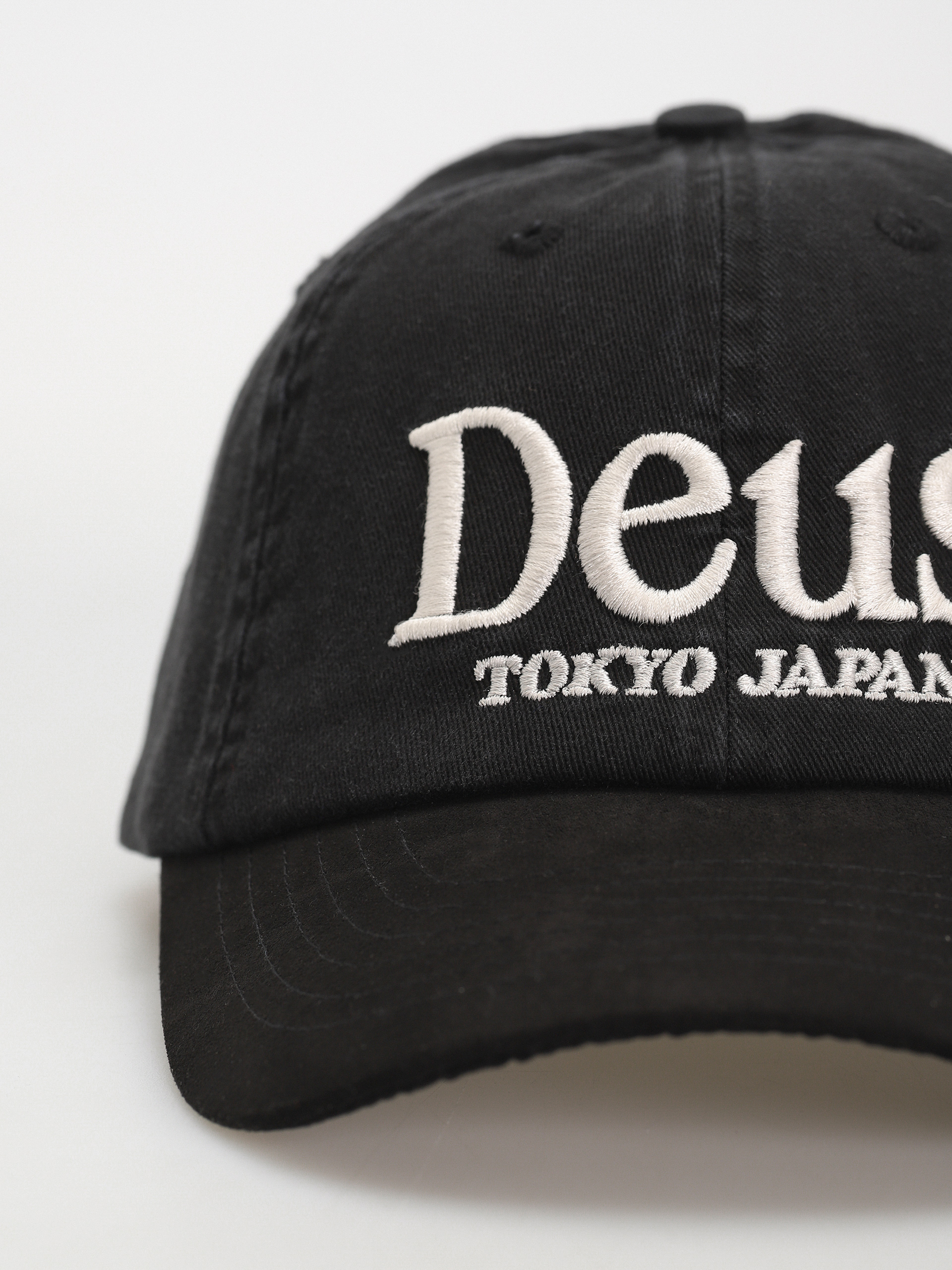 Czapka z daszkiem Deus Ex Machina Metro Dad Cap (black)