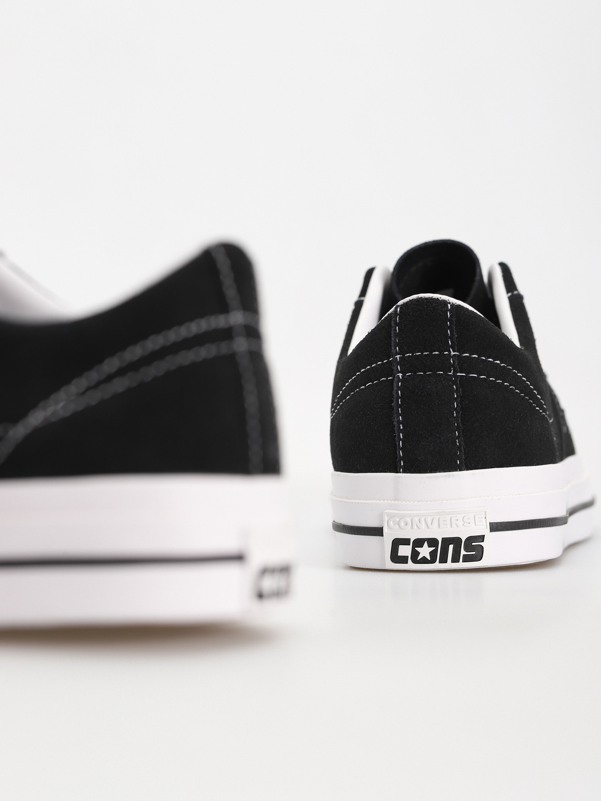 Buty Converse One Star Pro TN+ (black)