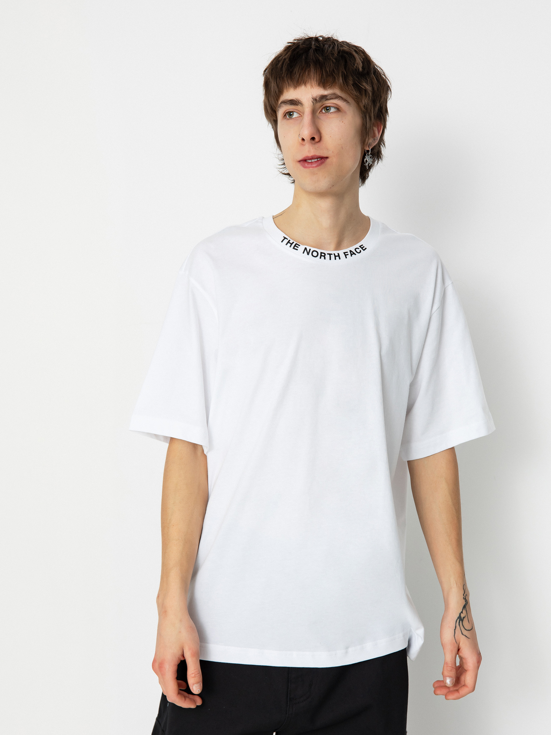 T-shirt The North Face Zumu Relaxed (tnf white)