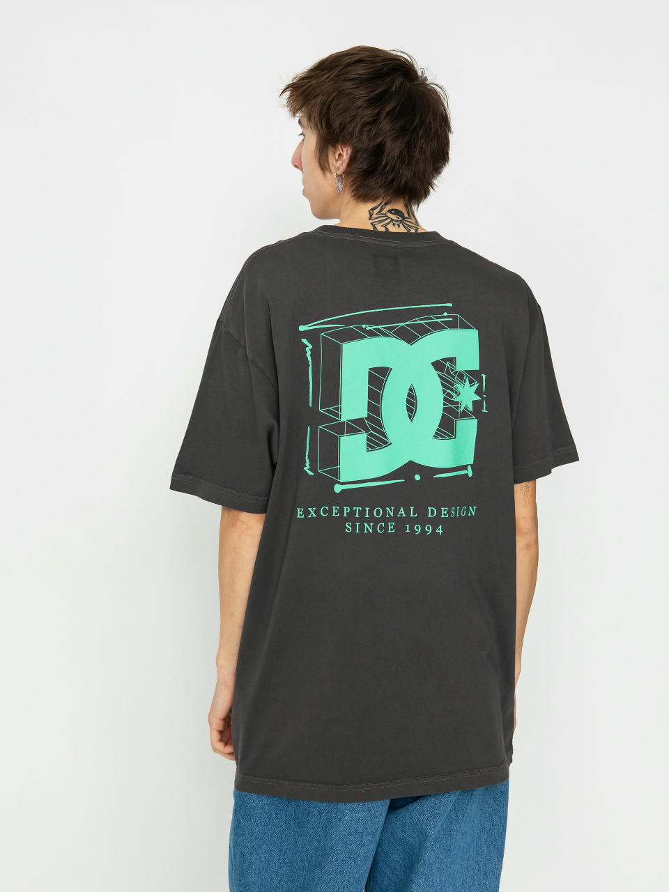 T-shirt DC Mid Century (black enzyme wash)