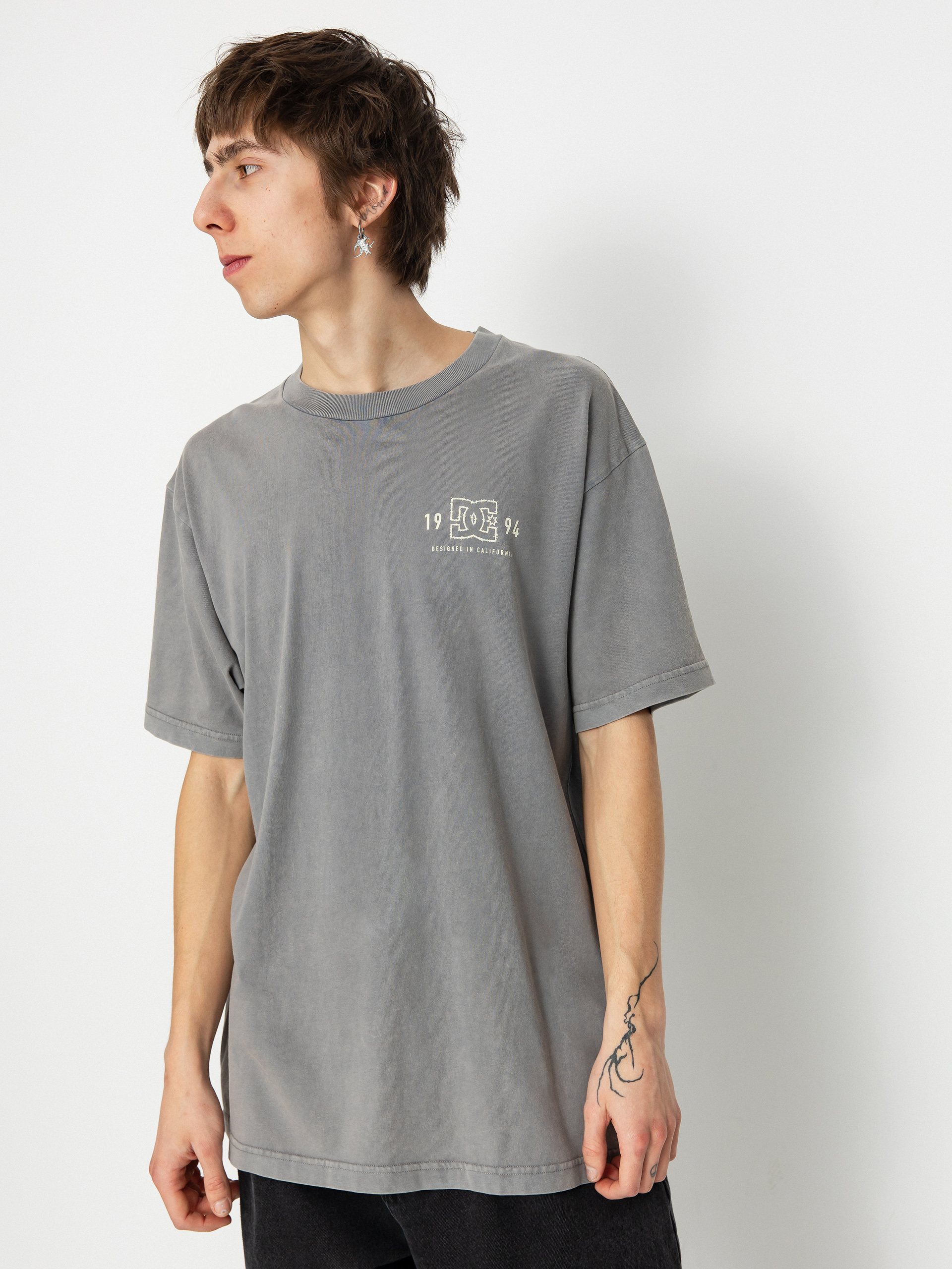 T-shirt DC High Rise (stormy weather acid)