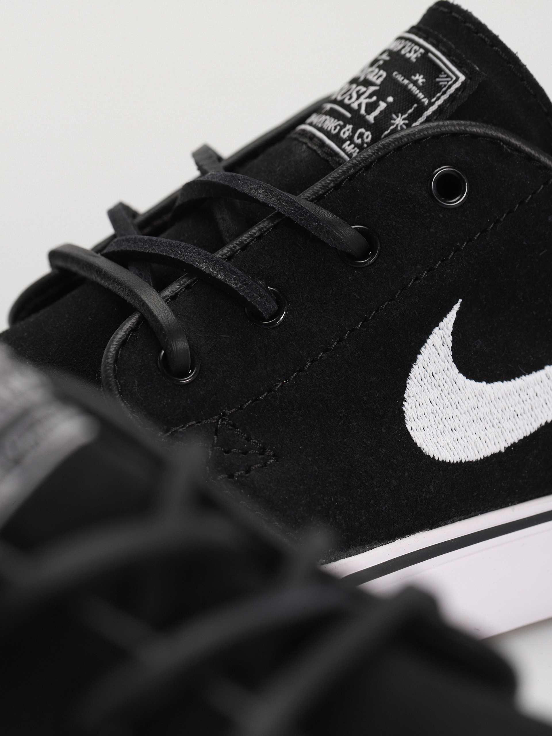 Buty Nike SB Zoom Janoski Og+ (black/white black white)