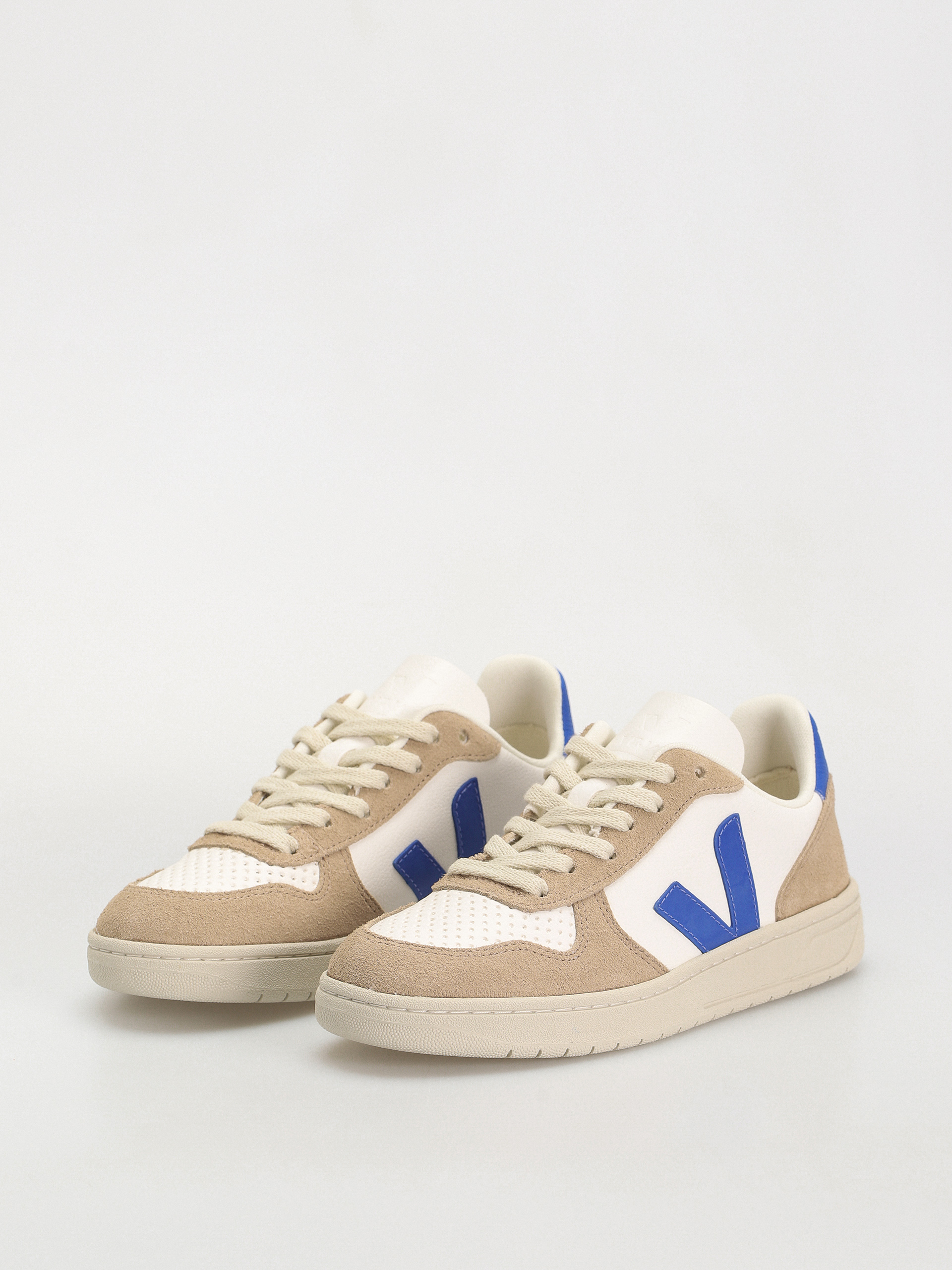 Buty Veja V-10 Wmn (extra white paros sahara)